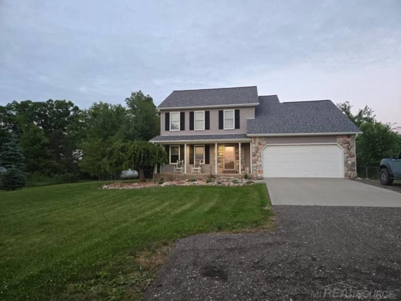 726 Brown City Road photo 4
