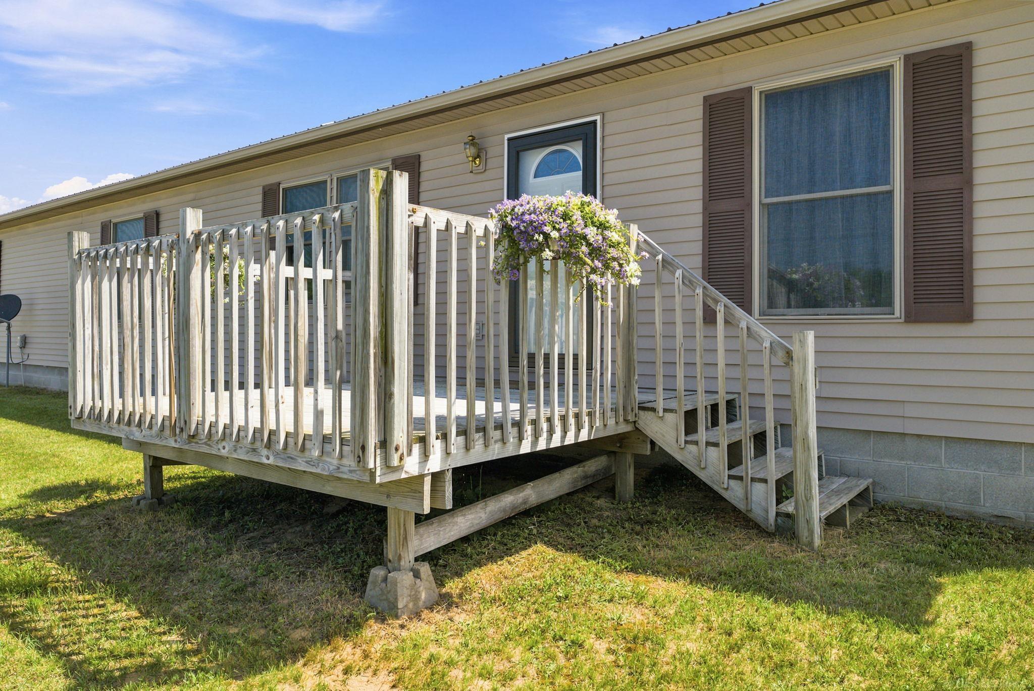 5th image of 3271 Wagner Rd, Croswell, MI 48422 | MLS# 58050214144