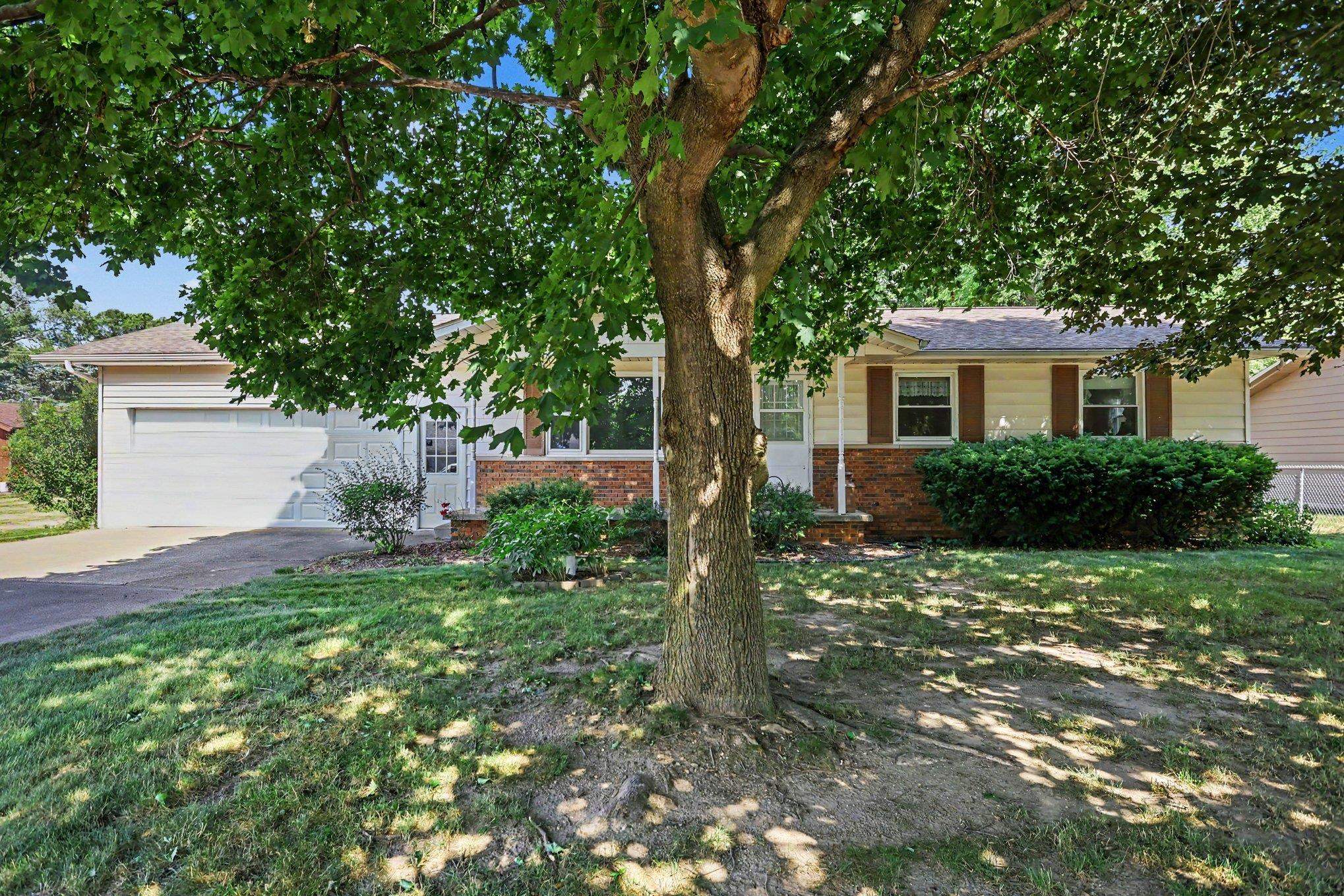Homes for sale in Vassar Township Tuscola, MI | 4823 Byron Dr, Vassar Township Tuscola, MI 48768 | MLS# 61050214225