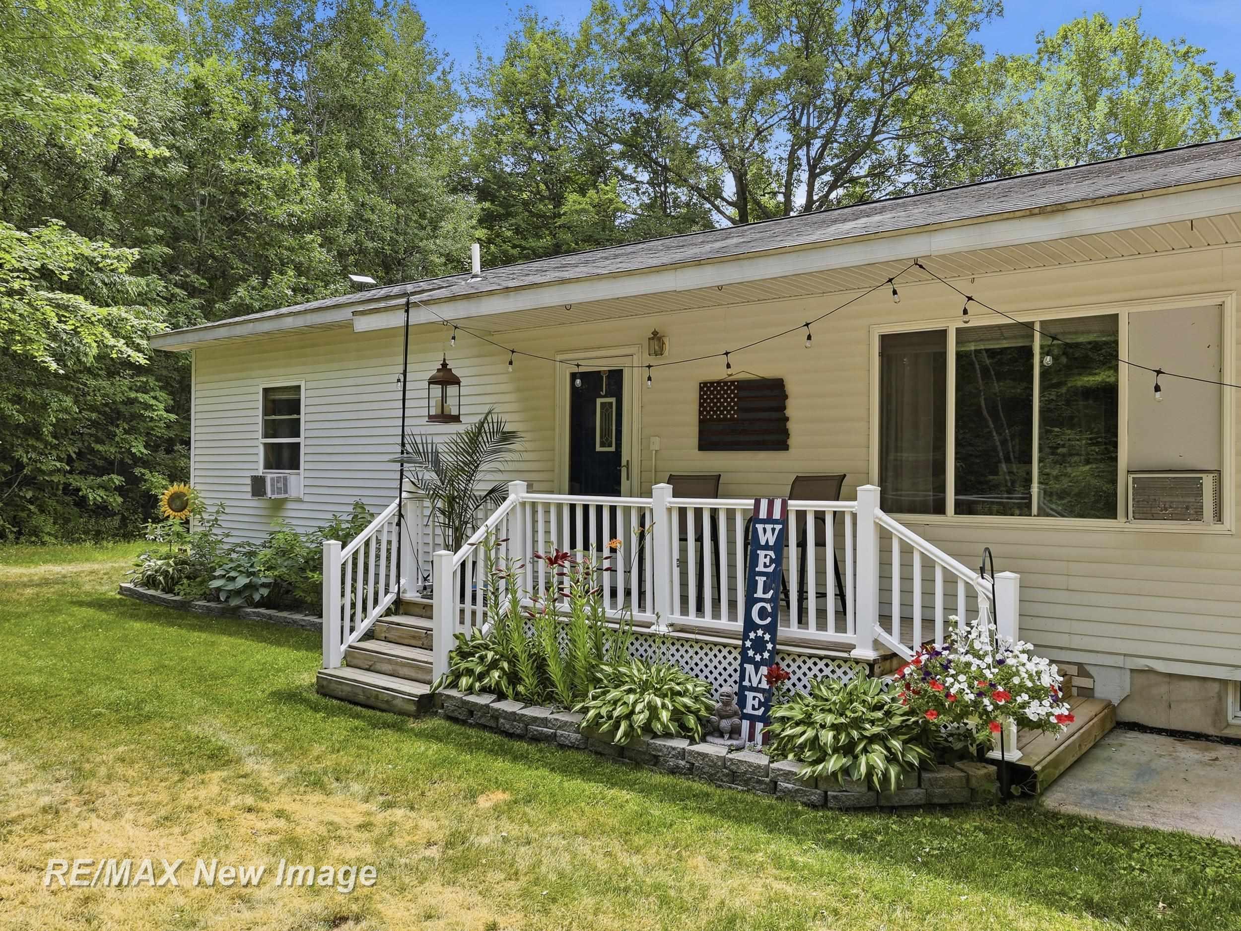3rd image of 3829 155Th Ave, Hersey, MI 49639 | MLS# 61050214252
