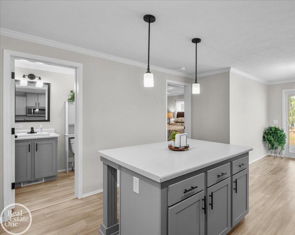184 Riviera Drive photo 14