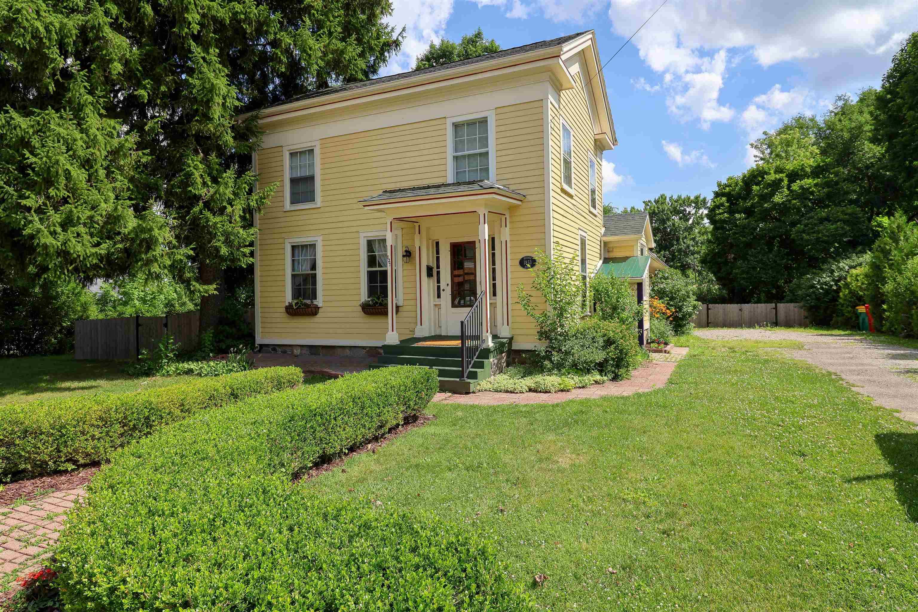 127 Benjamin Street
