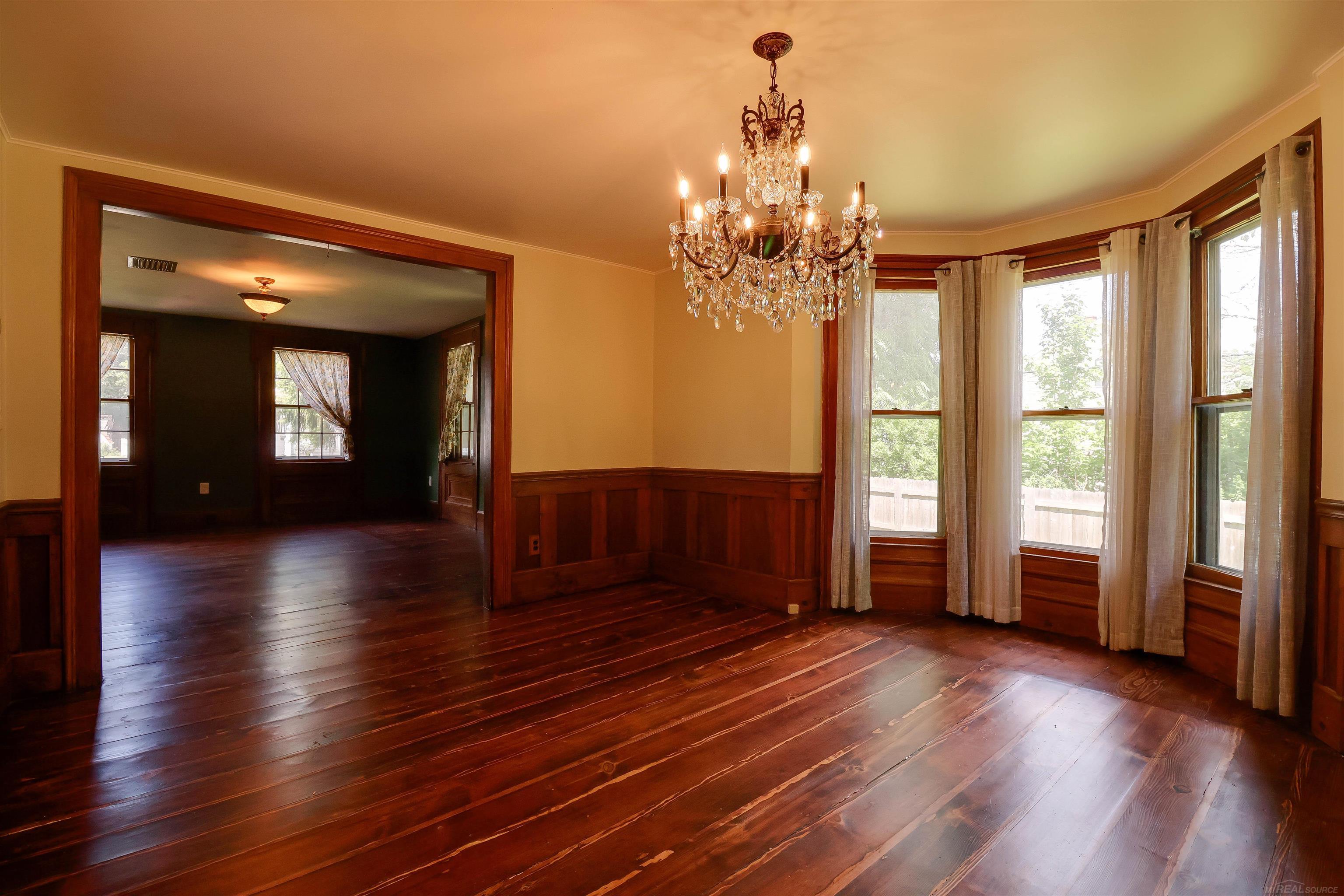 5th image of 127 Benjamin St, Romeo, MI 48065 | MLS# 58050214316