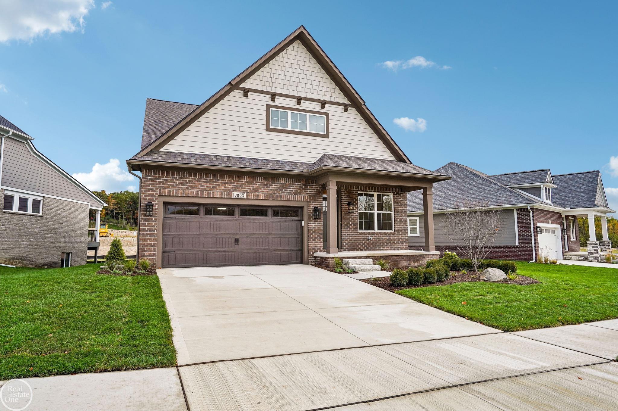 Photo 2 of Single family home for sale at 3003 Woodland Cir, West Bloomfield, MI 48323 | MLS# 50214380 | Listing updated on 2026-10-19