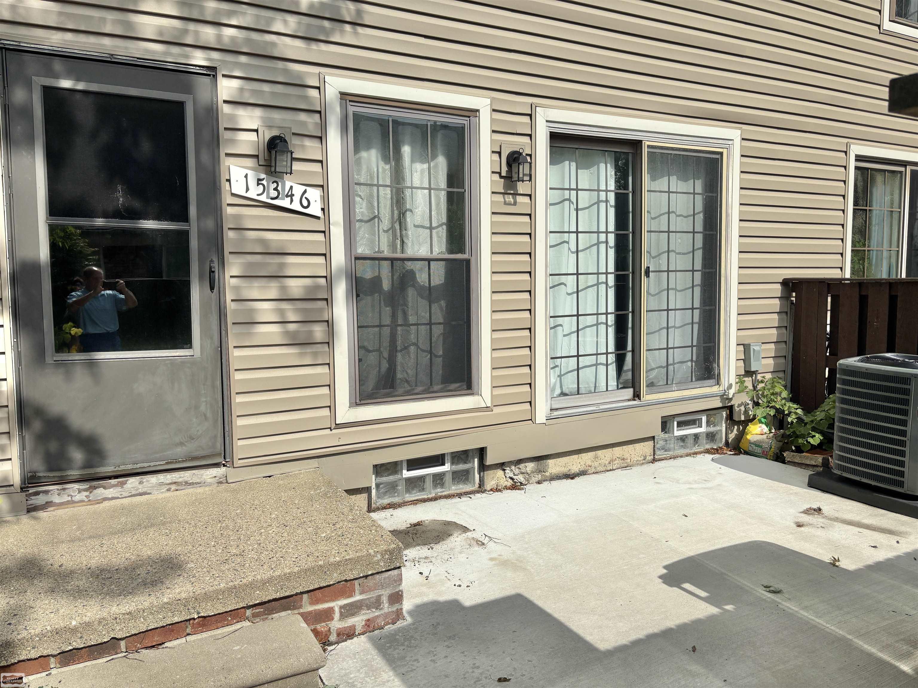 1st image of 15346 Renshaw Dr, Clinton Township, MI 48038 | MLS# 58050214410