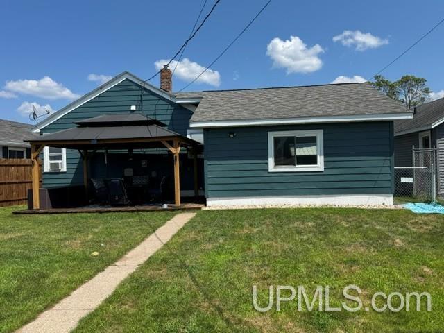 Homes for sale in Escanaba, MI | 512 S 18th St, Escanaba, MI 49829 | MLS# 50214493