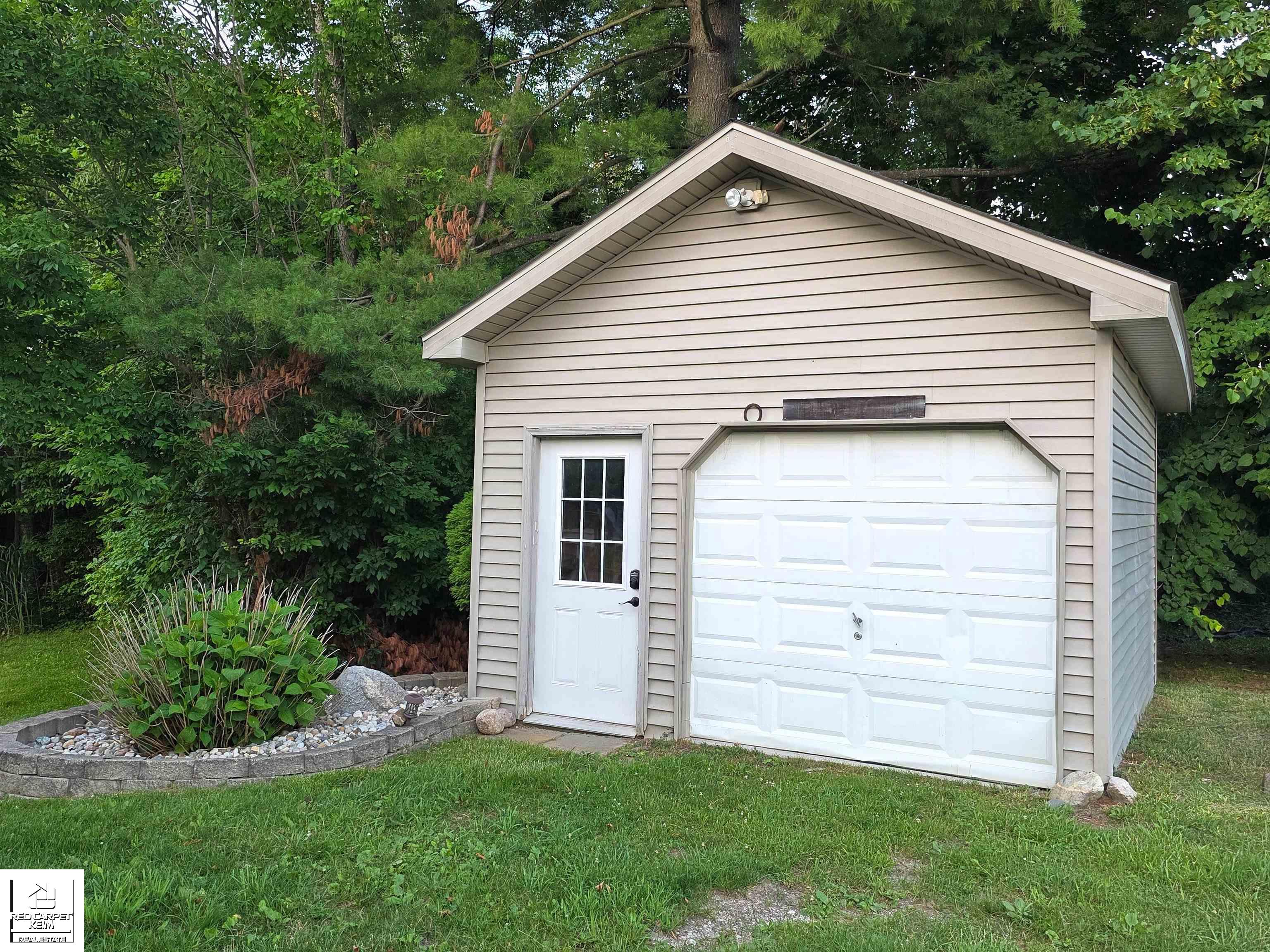 5320 Piersonville Road photo 8