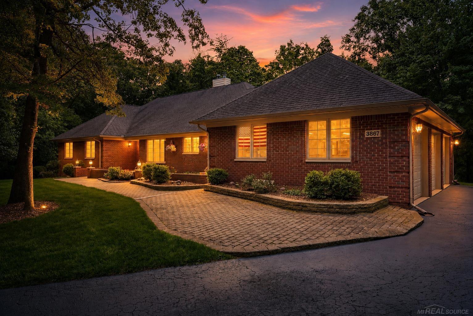 3867 Nutcracker Court