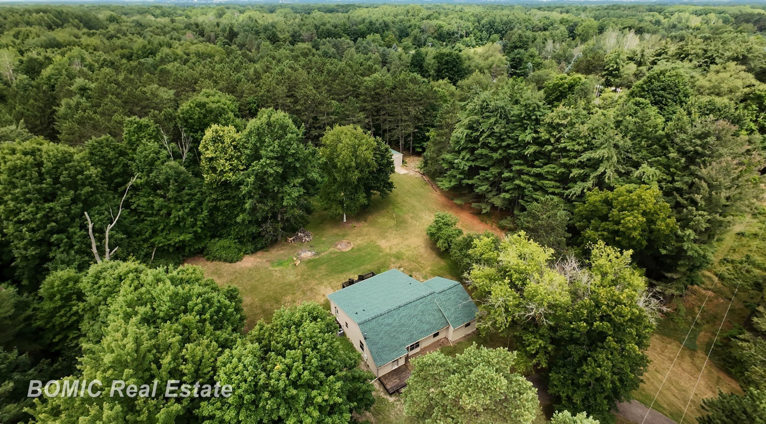 Photo 2 of Single family home for sale at 2435 E Dayton Rd, Caro, MI 48723 | MLS# 61050214648 | Listing updated on 2026-09-18