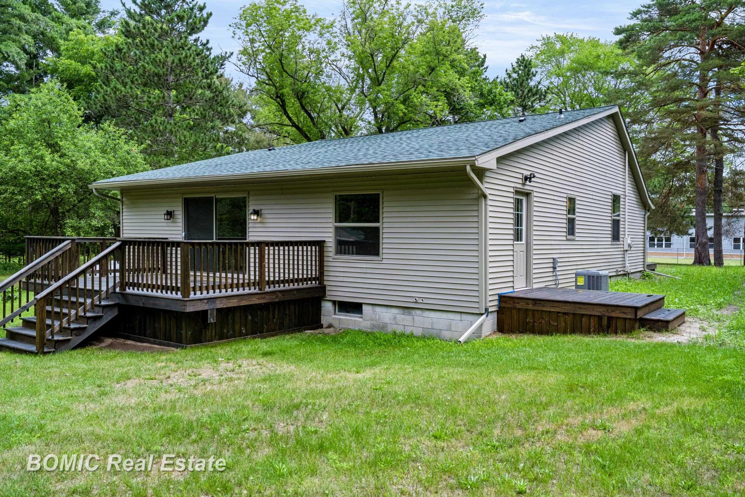 Photo 3 of Single family home for sale at 2435 E Dayton Rd, Caro, MI 48723 | MLS# 61050214648 | Listing updated on 2026-09-23