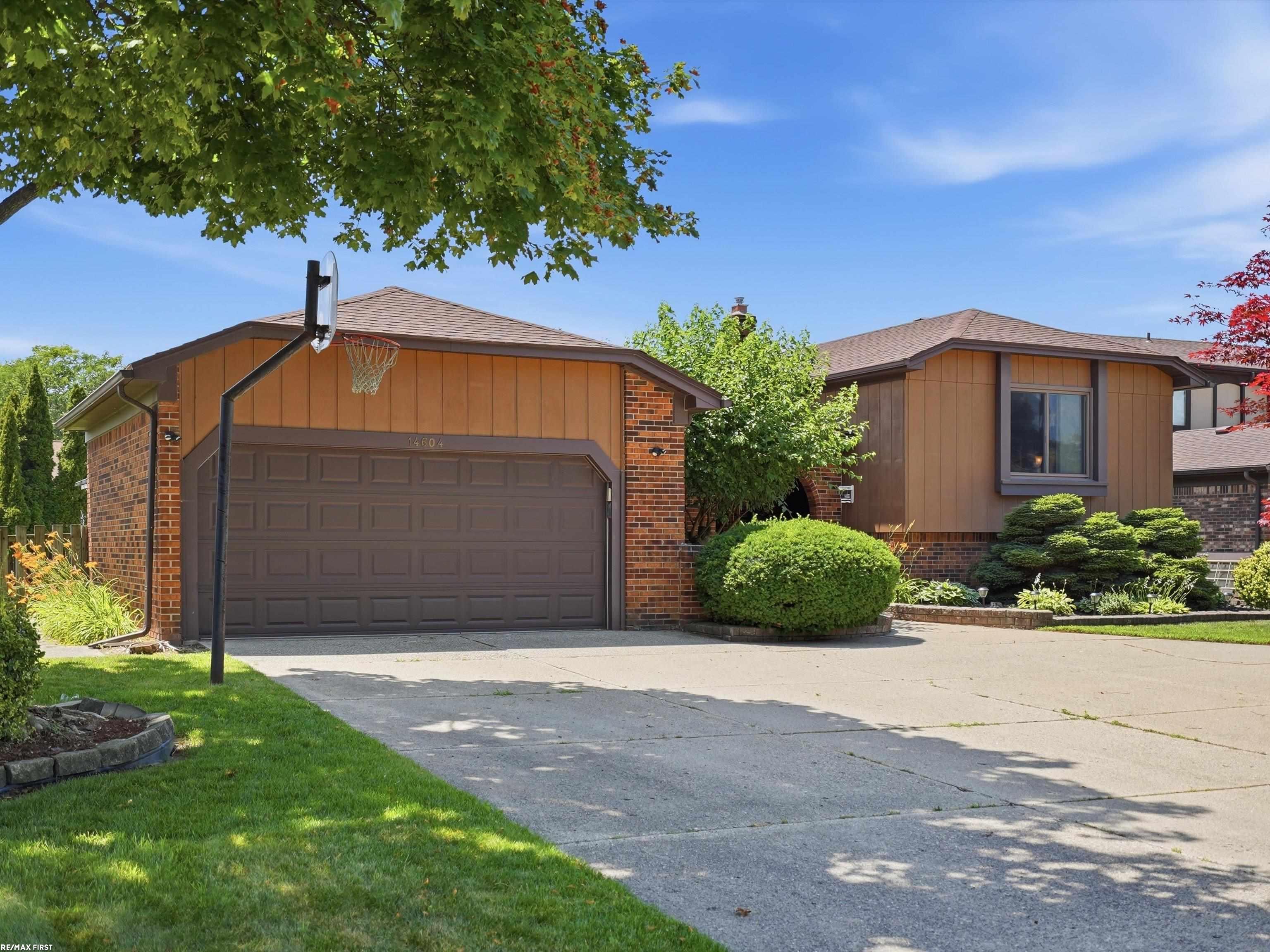 4th image of 14604 Lakeshore Dr, Sterling Heights, MI 48313 | MLS# 50214758