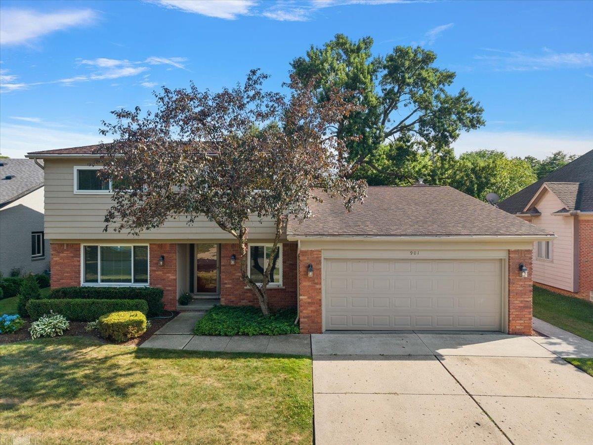 4th image of 901 Hollywood Ave, Grosse Pointe Woods, MI 48236 | MLS# 58050214796