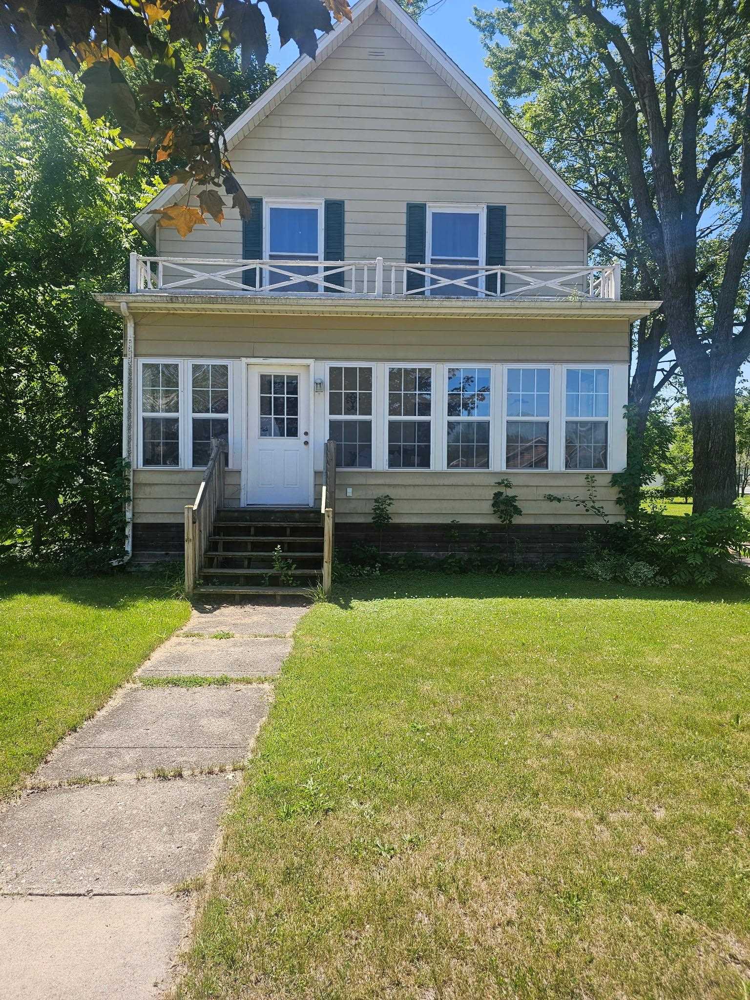 1st image of 420 E Cedar St, Standish, MI 48658 | MLS# 50214807