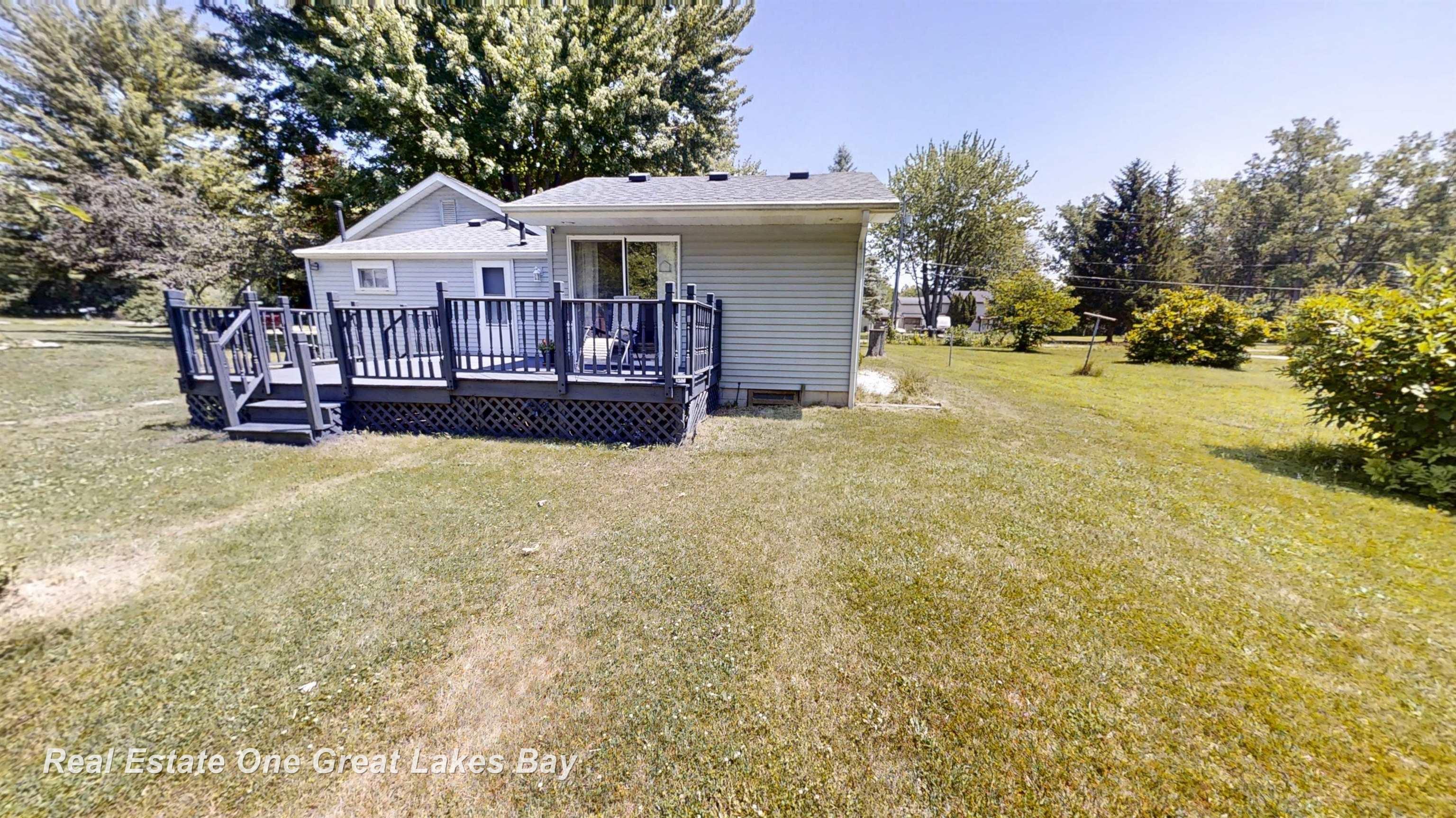 Homes for sale in Bridgeport Charter Township Saginaw, MI | 3858 Clutier Rd, Bridgeport Charter Township Saginaw, MI 48601 | MLS# 61050214895