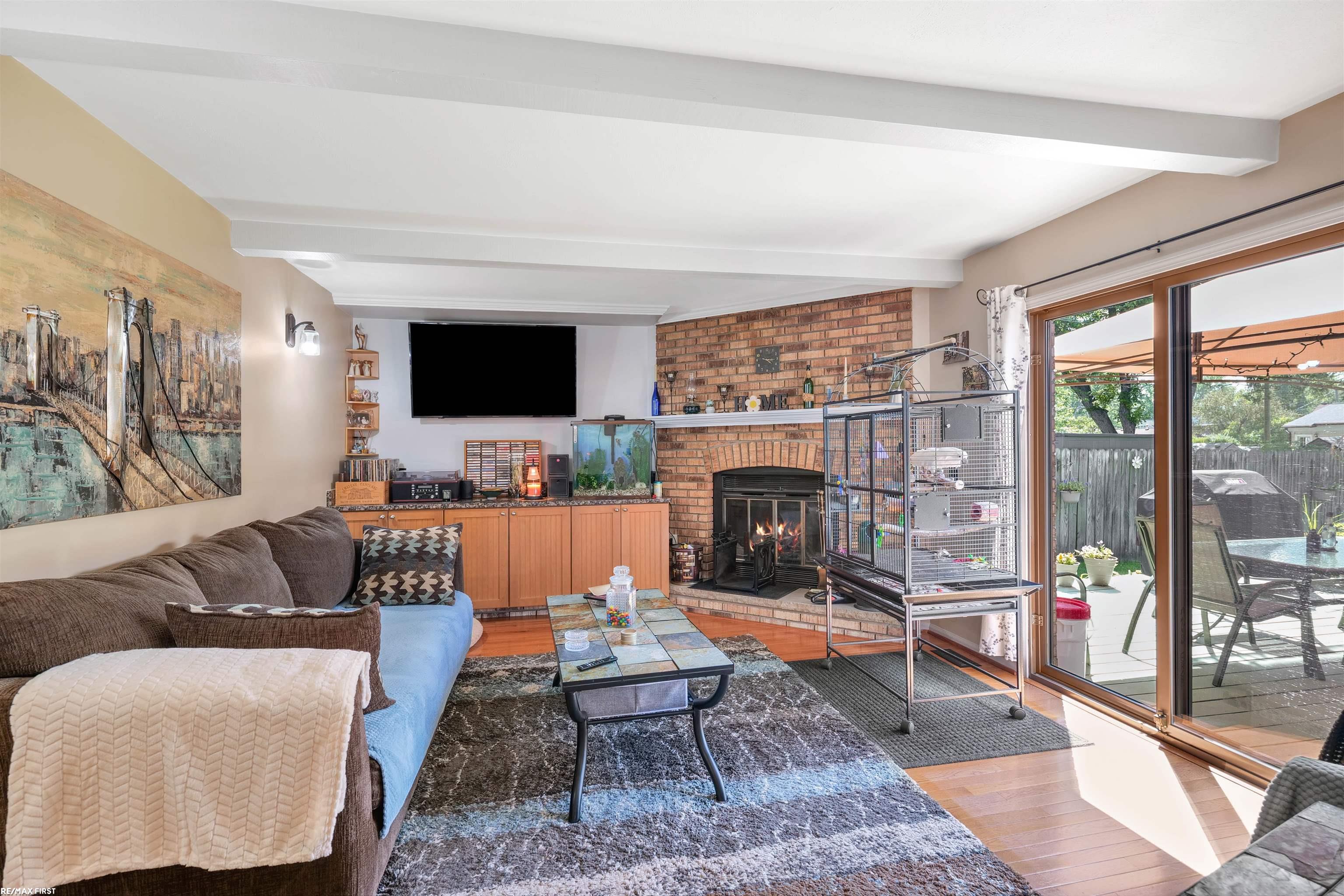 4th image of 34321 Jefferson Ave, Harrison Township, MI 48045 | MLS# 58050214917