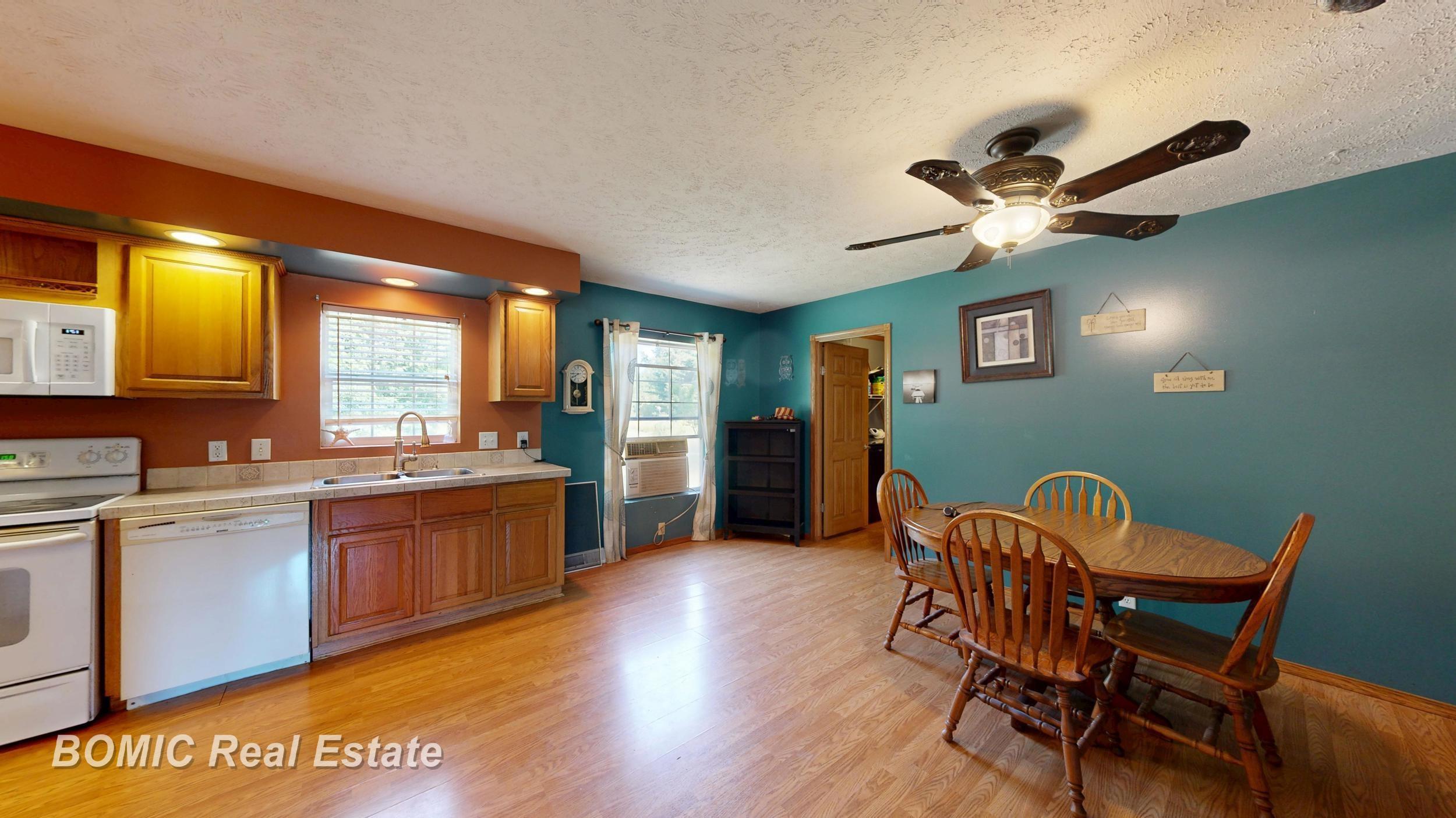 Homes for sale in Caro, MI | 3865 Mushroom Rd, Caro, MI 48723 | MLS# 50214975