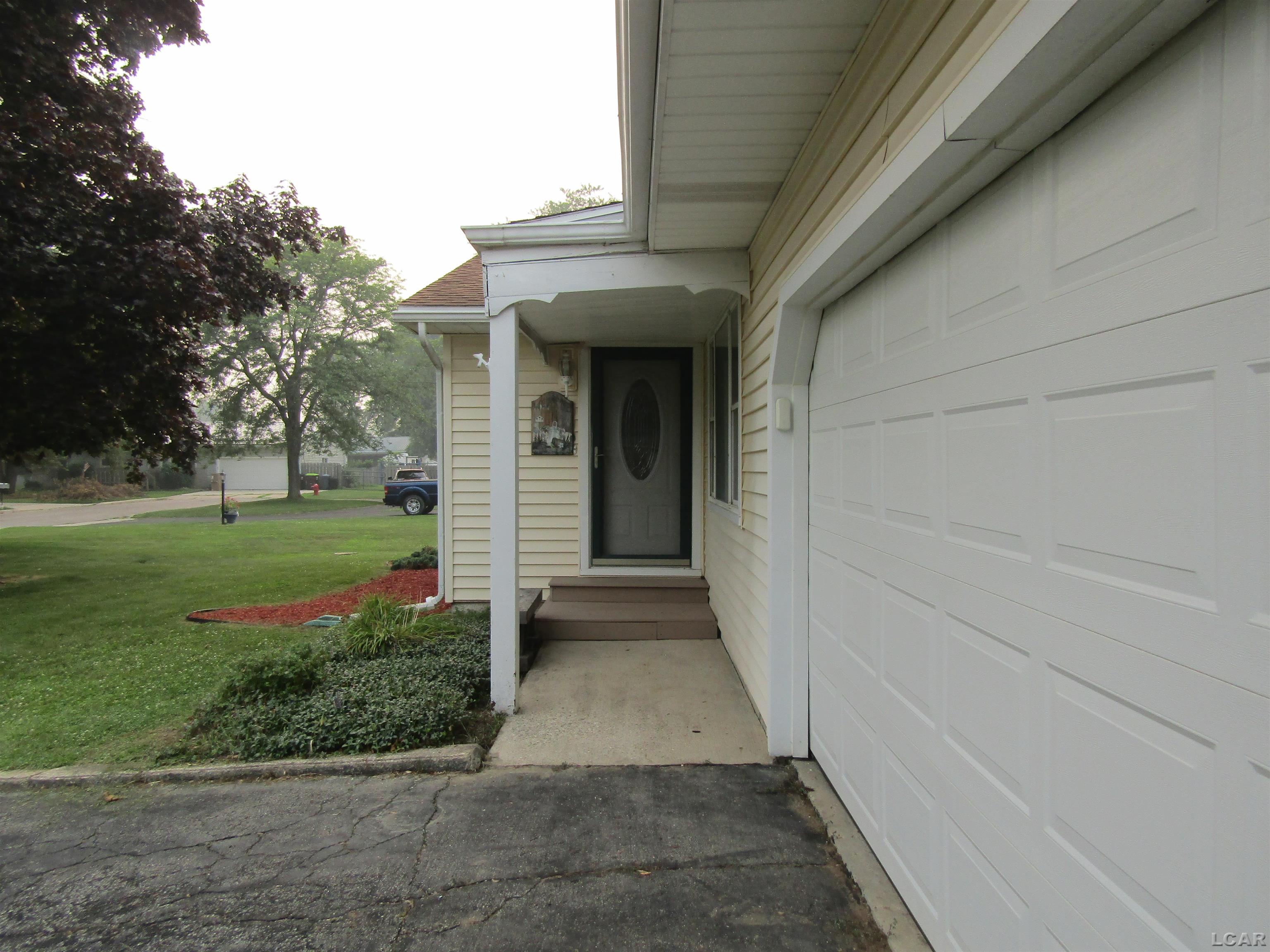 Homes for sale in Tecumseh, MI | 1109 Jane St, Tecumseh, MI 49286 | MLS# 50215057