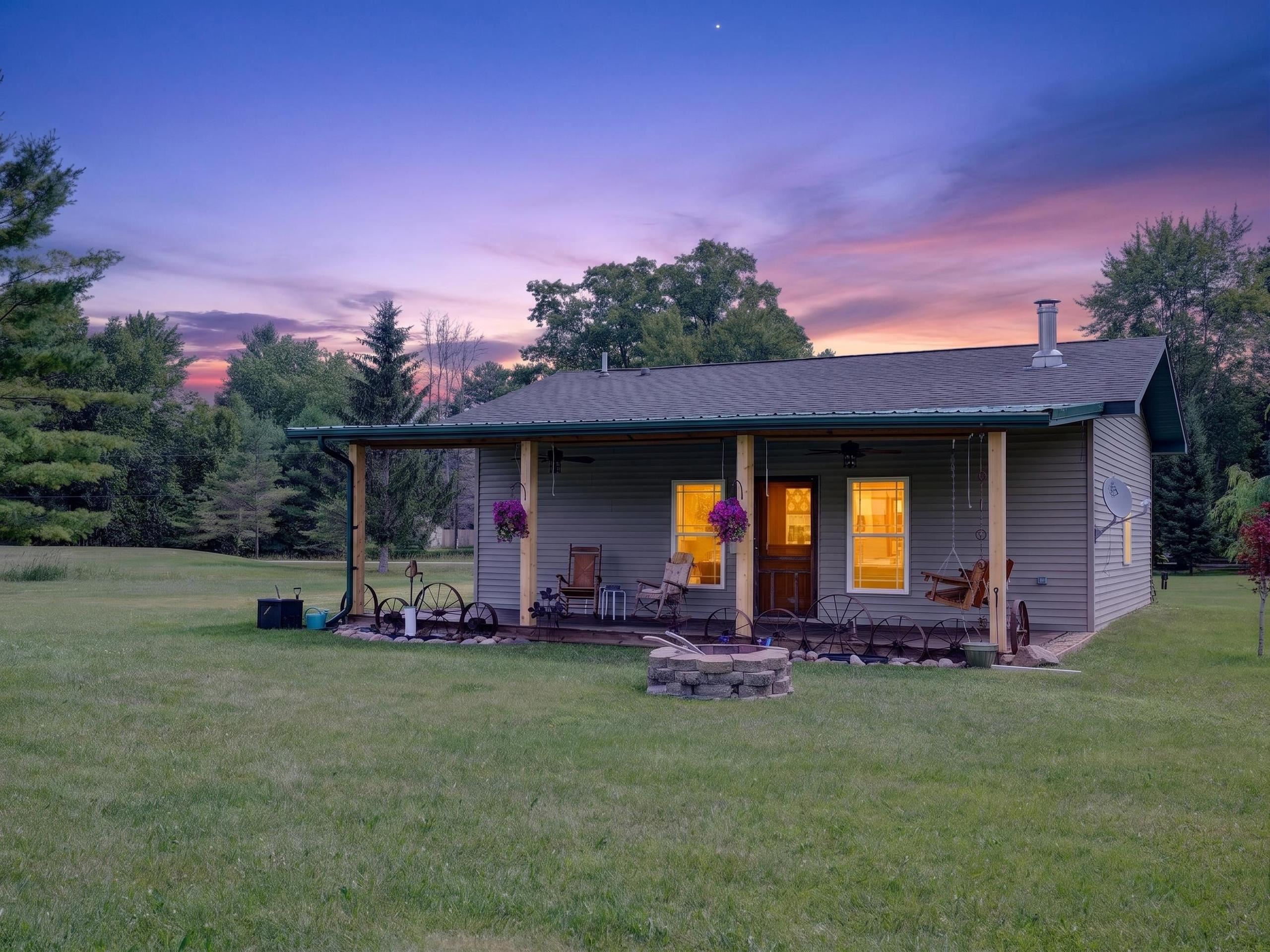 1st image of 4107 Pine St, Gladwin, MI 48624 | MLS# 50215080