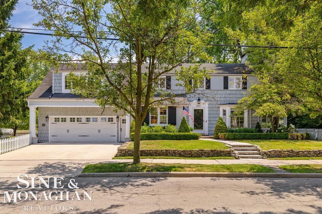 2nd image of 370 Country Club Ln, Grosse Pointe Farms, MI 48236 | MLS# 50215108
