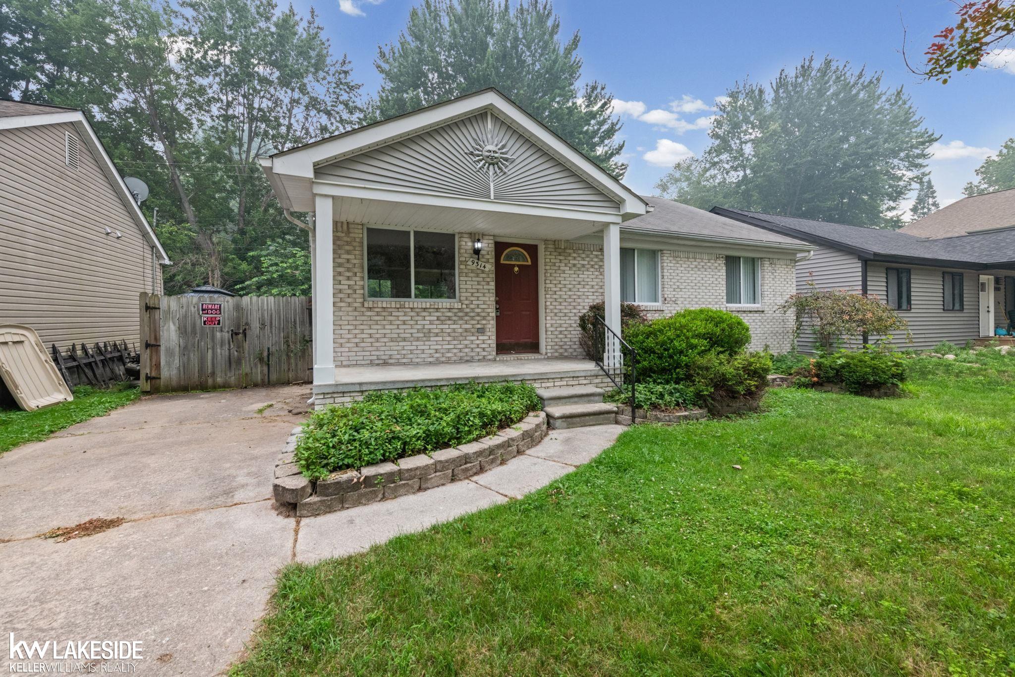Homes for sale in Clay, MI | 9314 Maple Rd, Clay, MI 48001 | MLS# 50215212