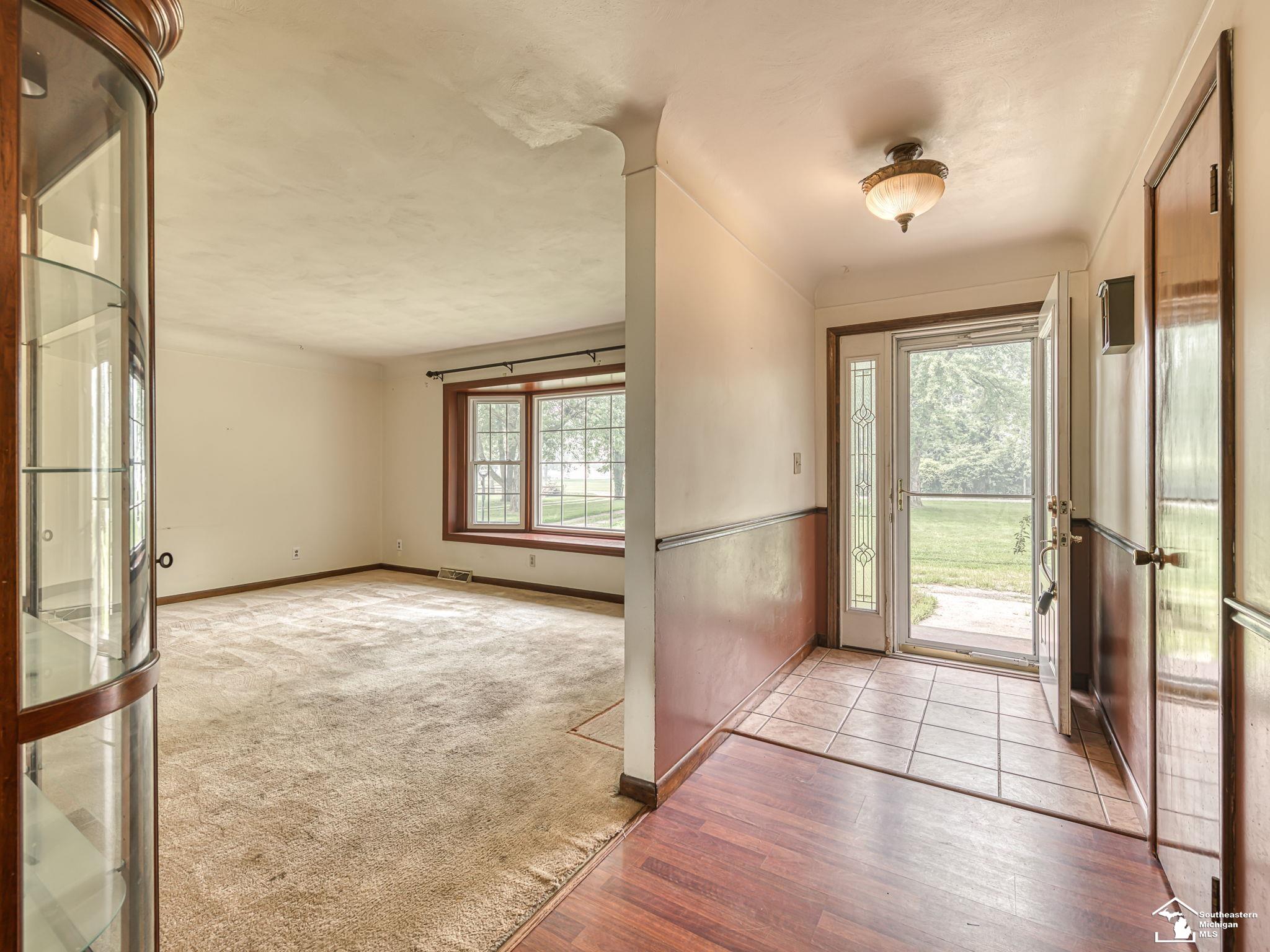 4th image of 1810 Whipple St, Carleton, MI 48117 | MLS# 50215234