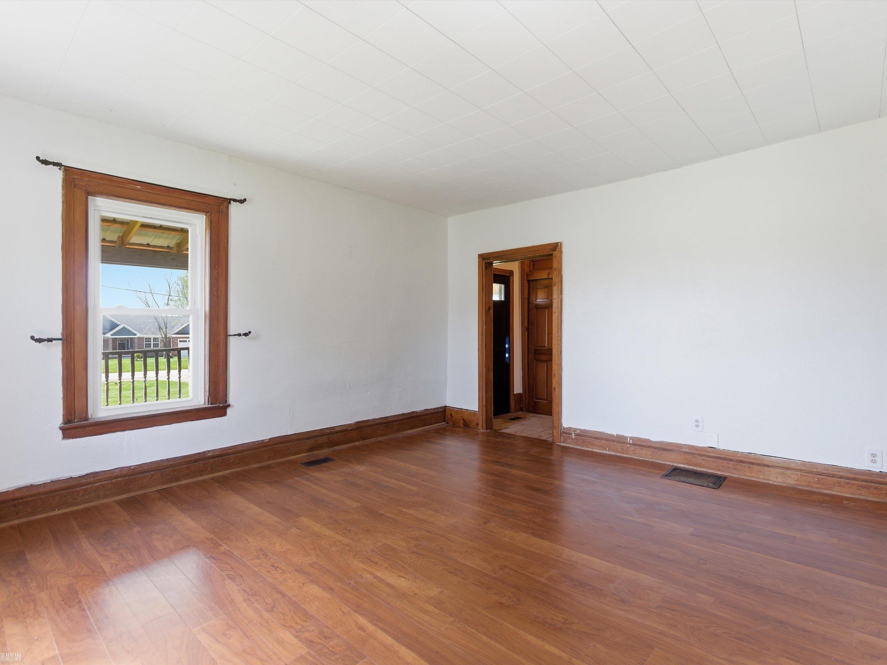 Photo 3 of Single family home for sale at 9497 Mcwain Rd, Grand Blanc, MI 48439 | MLS# 58050215240 | Listing updated on 2026-10-07