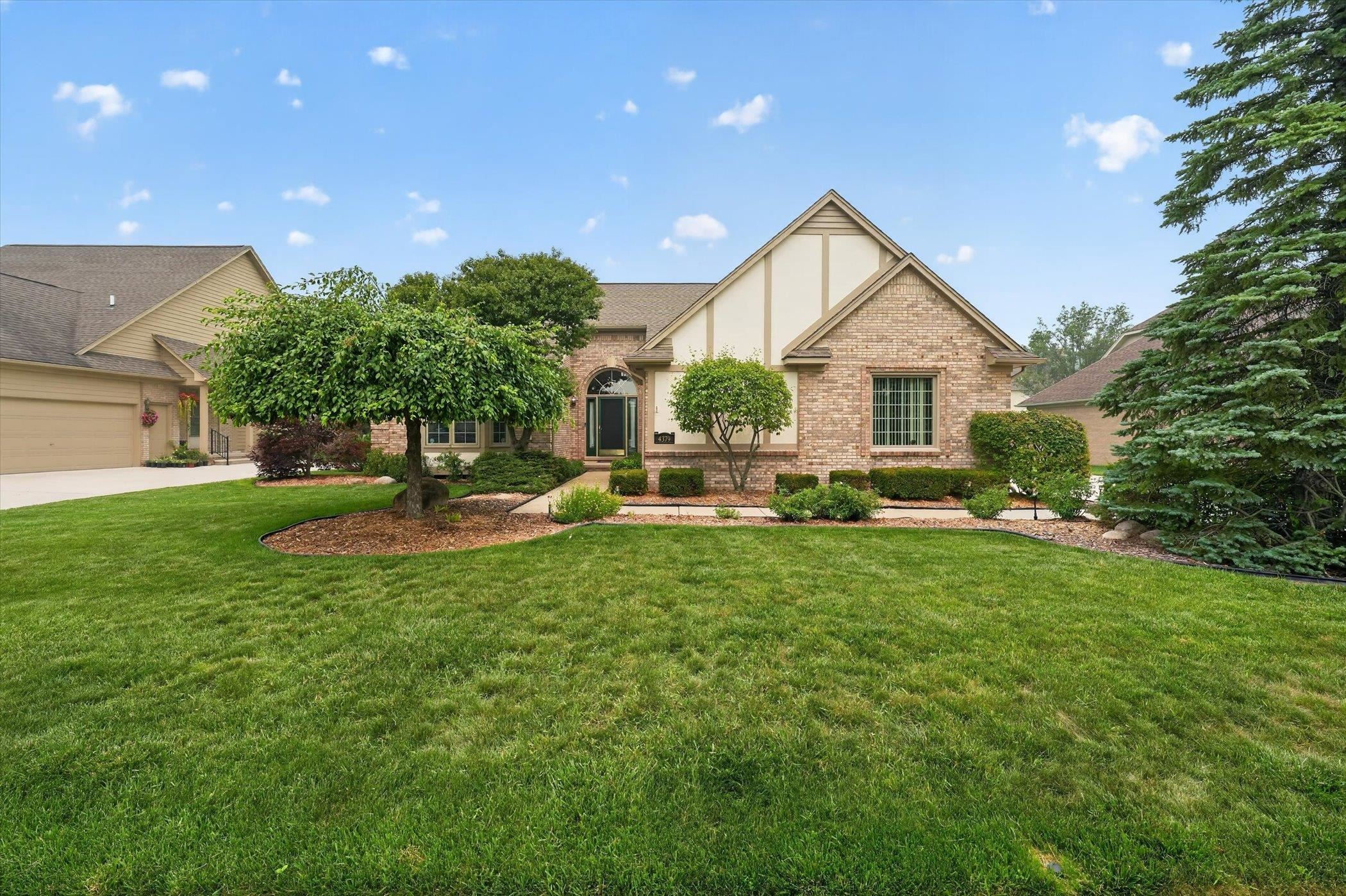 1st image of 4379 Chablis Dr, Sterling Heights, MI 48314 | MLS# 50215326
