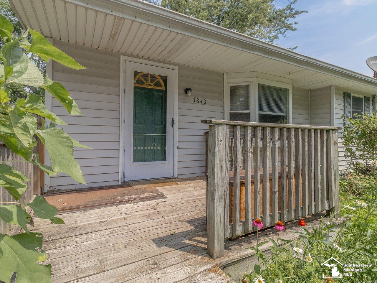 Homes for sale in Temperance, MI | 3840 W Erie Rd, Temperance, MI 48182 | MLS# 50215345
