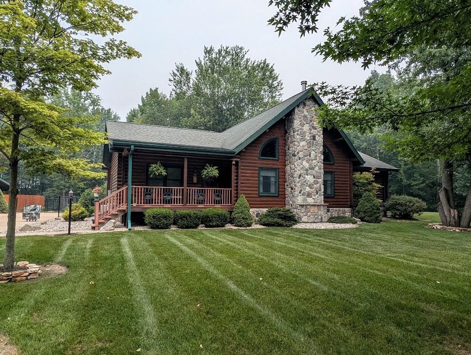 Homes for sale in Pinconning, MI | 1765 Birch Dr, Pinconning, MI 48650 | MLS# 50215419