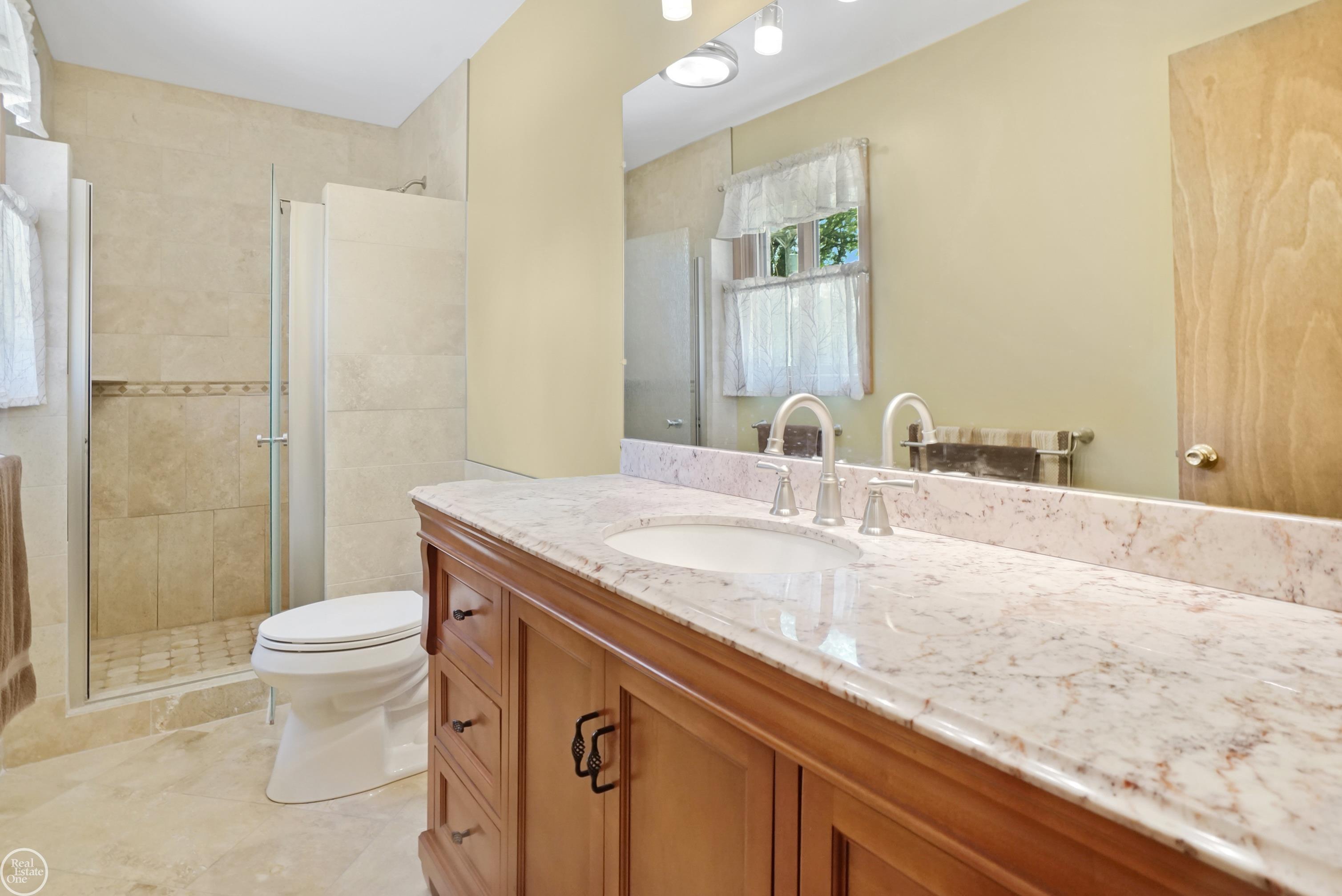 5481 Sutton Road photo 11