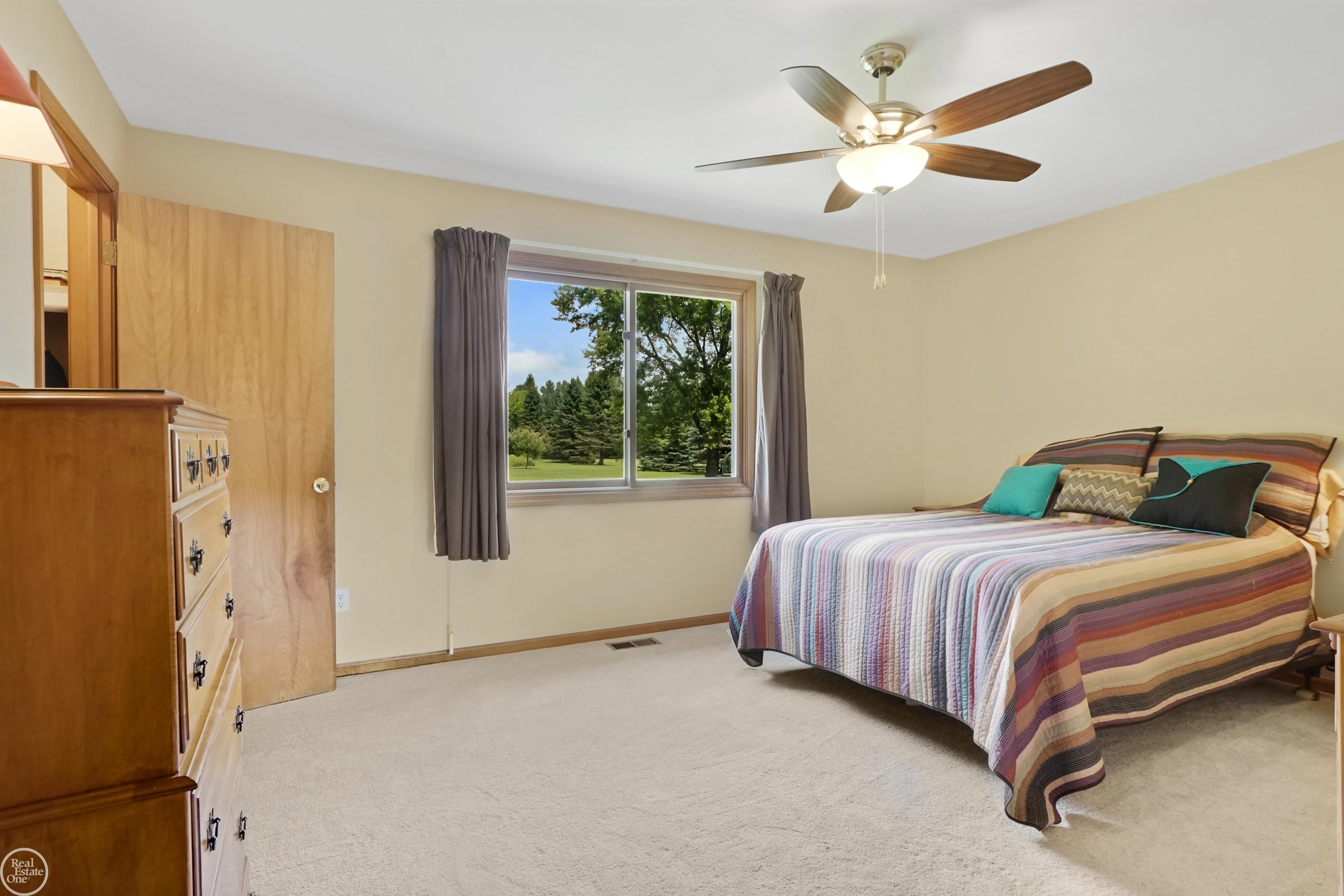 5481 Sutton Road photo 16