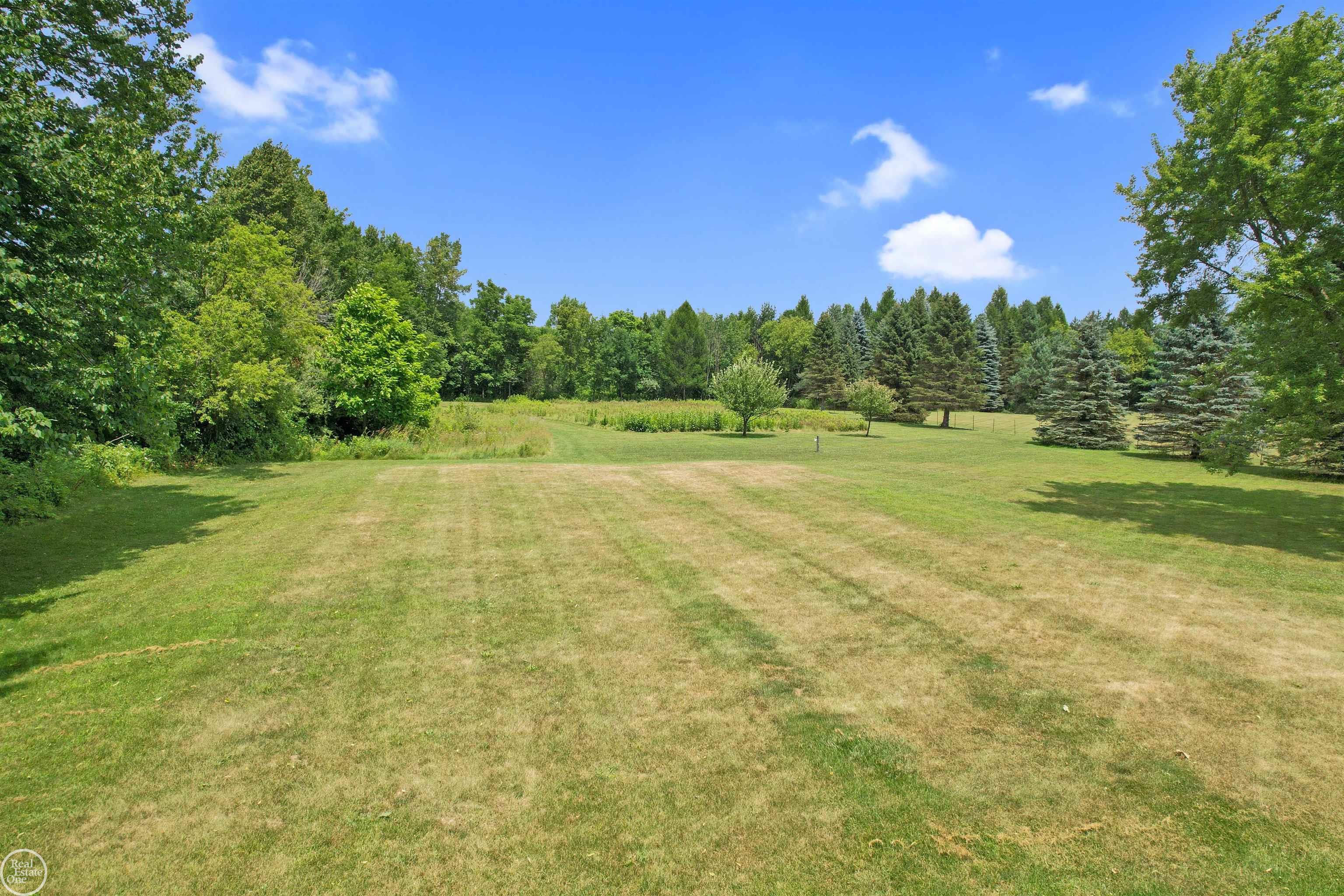 5481 Sutton Road photo 5