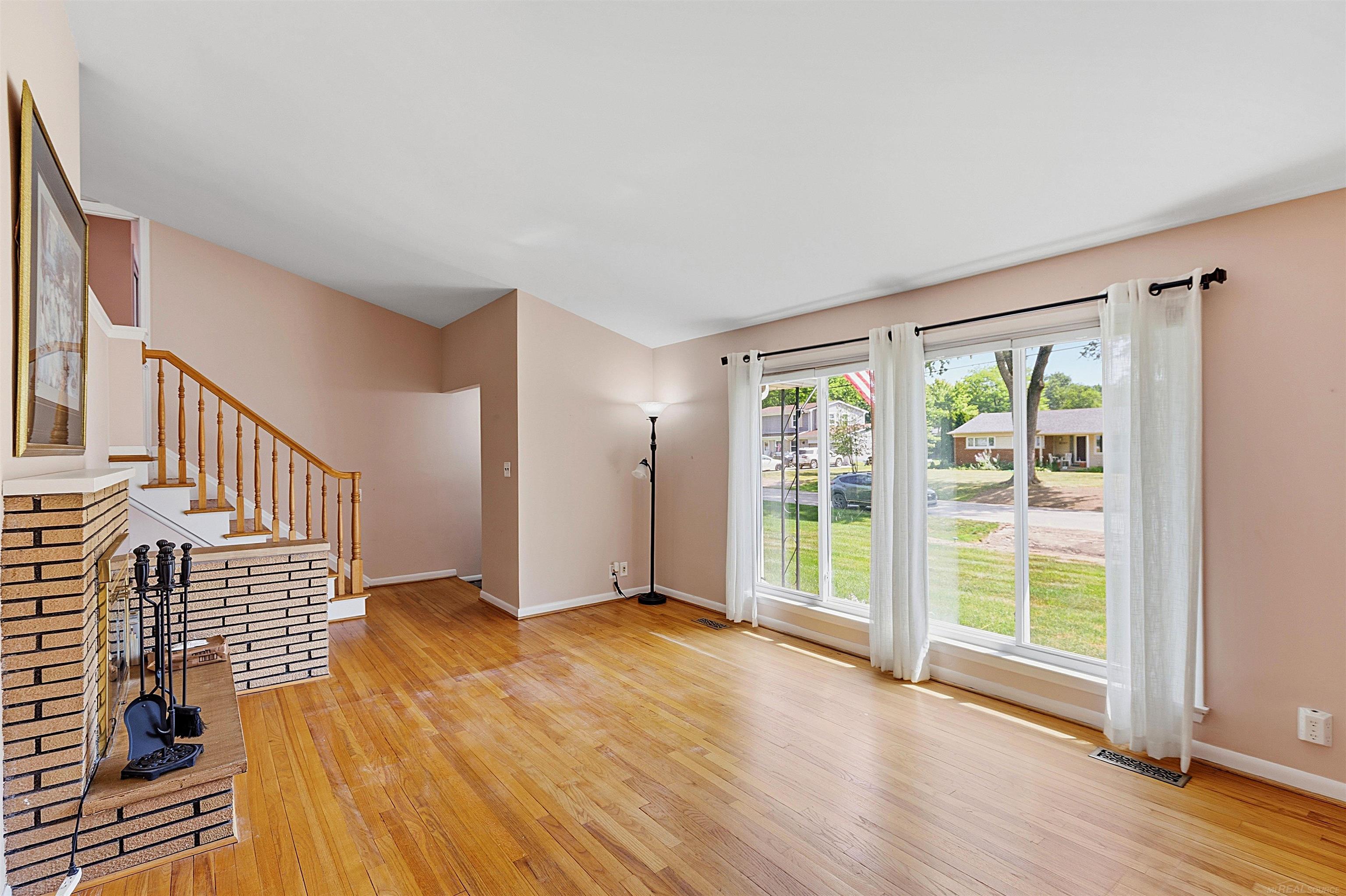 2nd image of 28239 Brandywine Rd, Farmington Hills, MI 48334 | MLS# 50215474