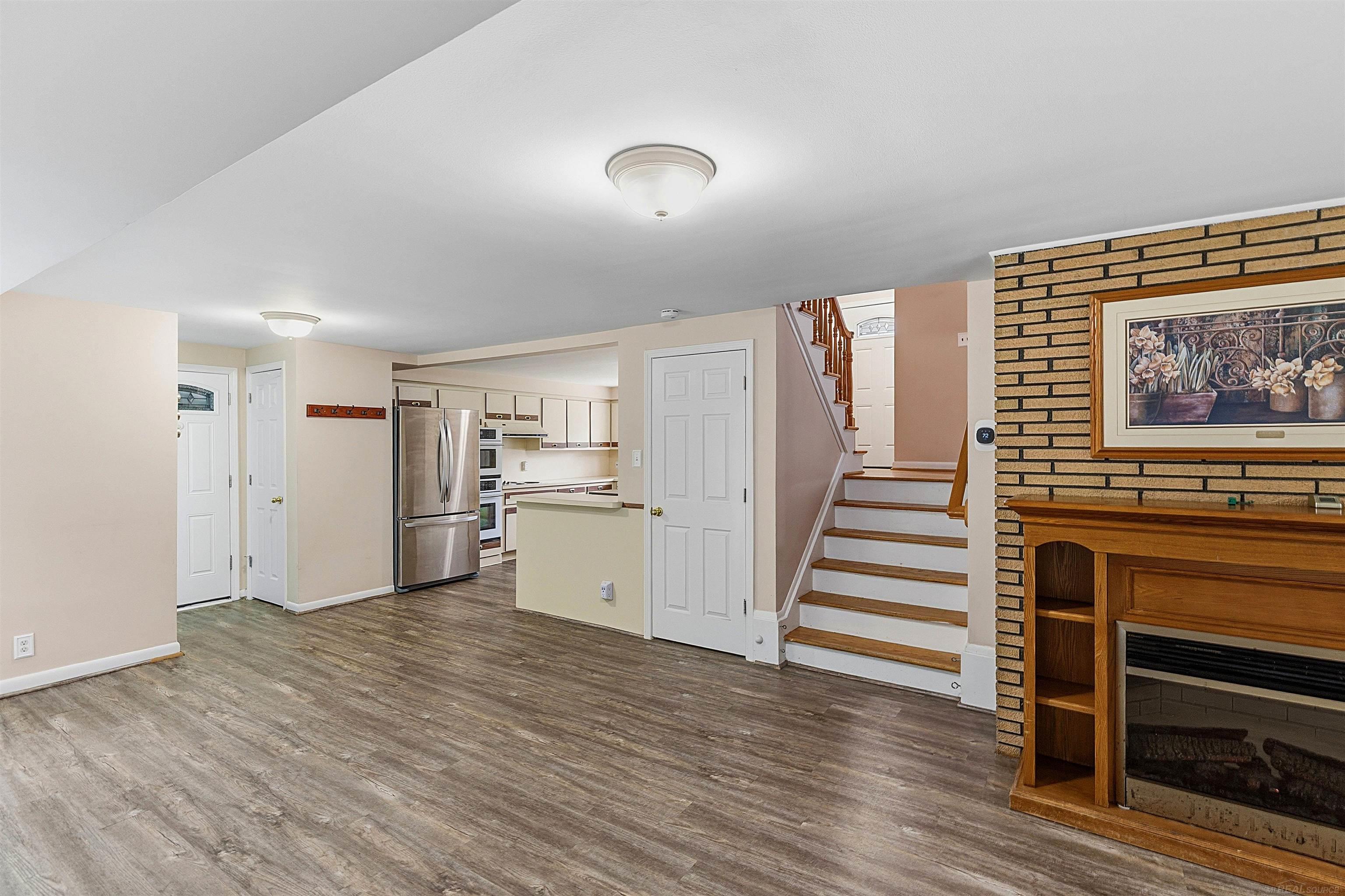 5th image of 28239 Brandywine Rd, Farmington Hills, MI 48334 | MLS# 58050215474