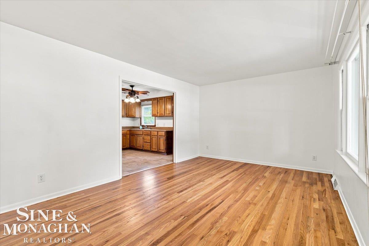 5th image of 2514 22Nd Ave, Port Huron, MI 48060 | MLS# 50215492