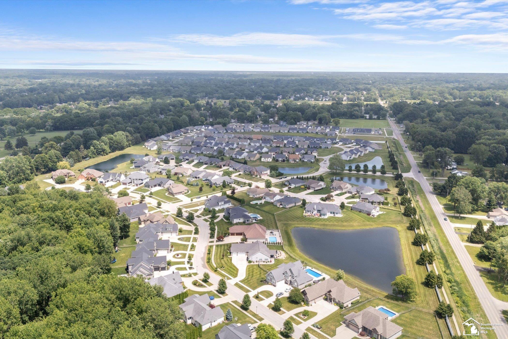 63rd image of 6615 Summerlyn Blvd, Lambertville, MI 48144 | MLS# 57050215552