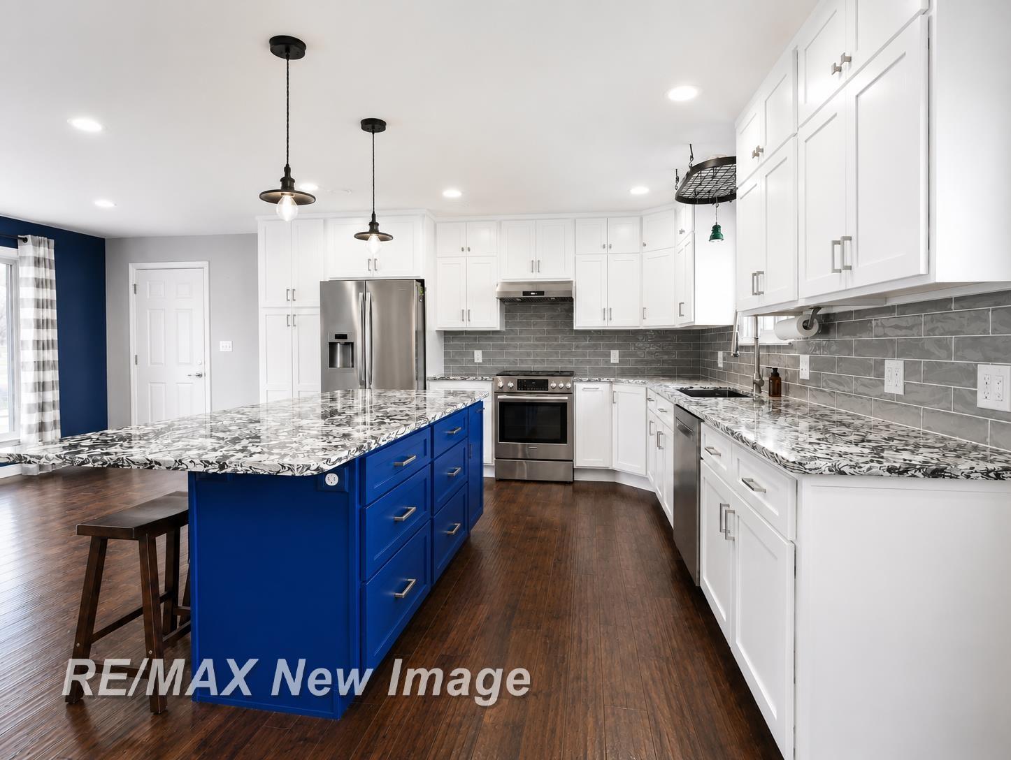 4th image of 2 Mary Lane Ct, Frankenmuth, MI 48734 | MLS# 61050215572