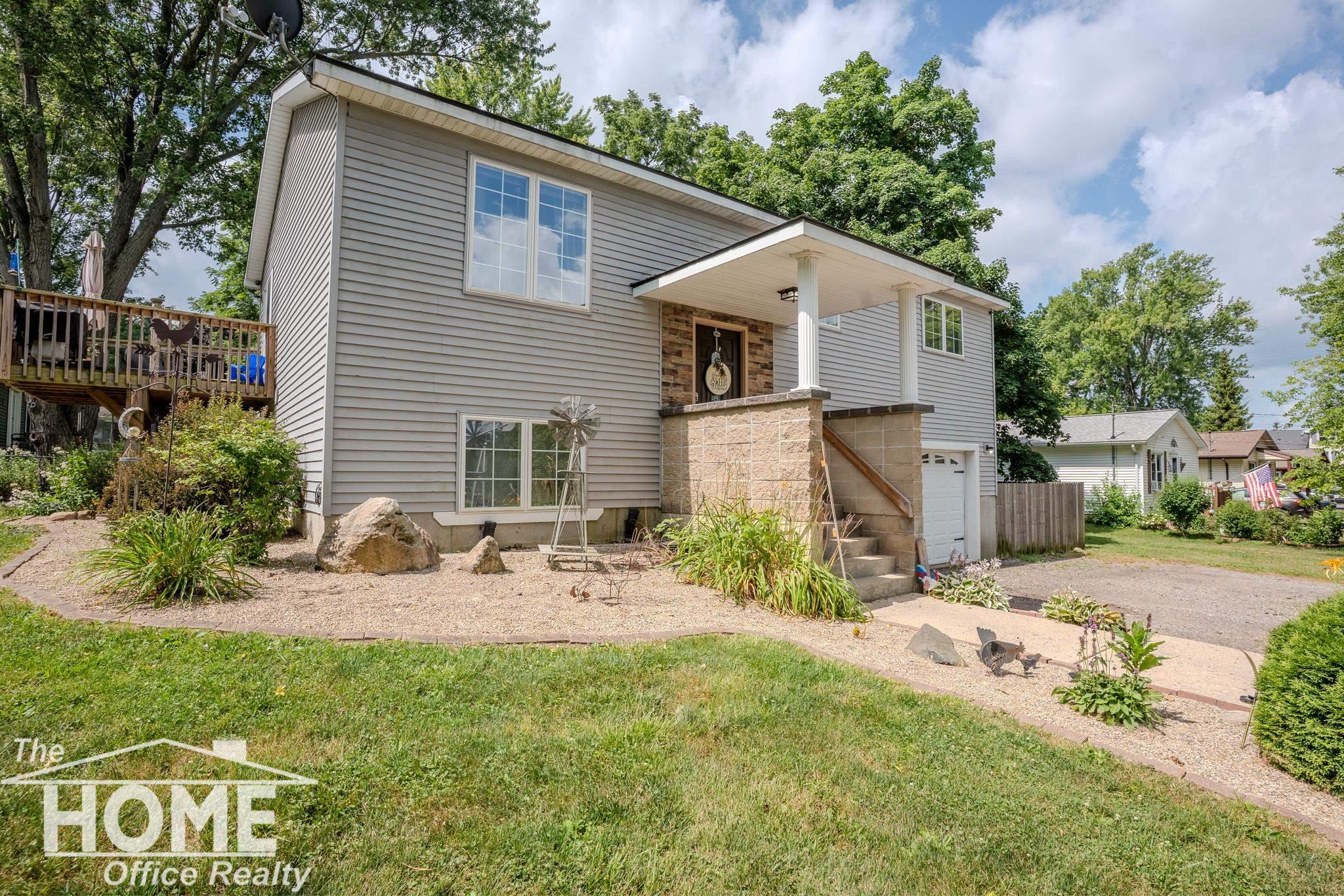 Homes for sale in Laingsburg, MI | 420 Sciota St, Laingsburg, MI 48848 | MLS# 50215598