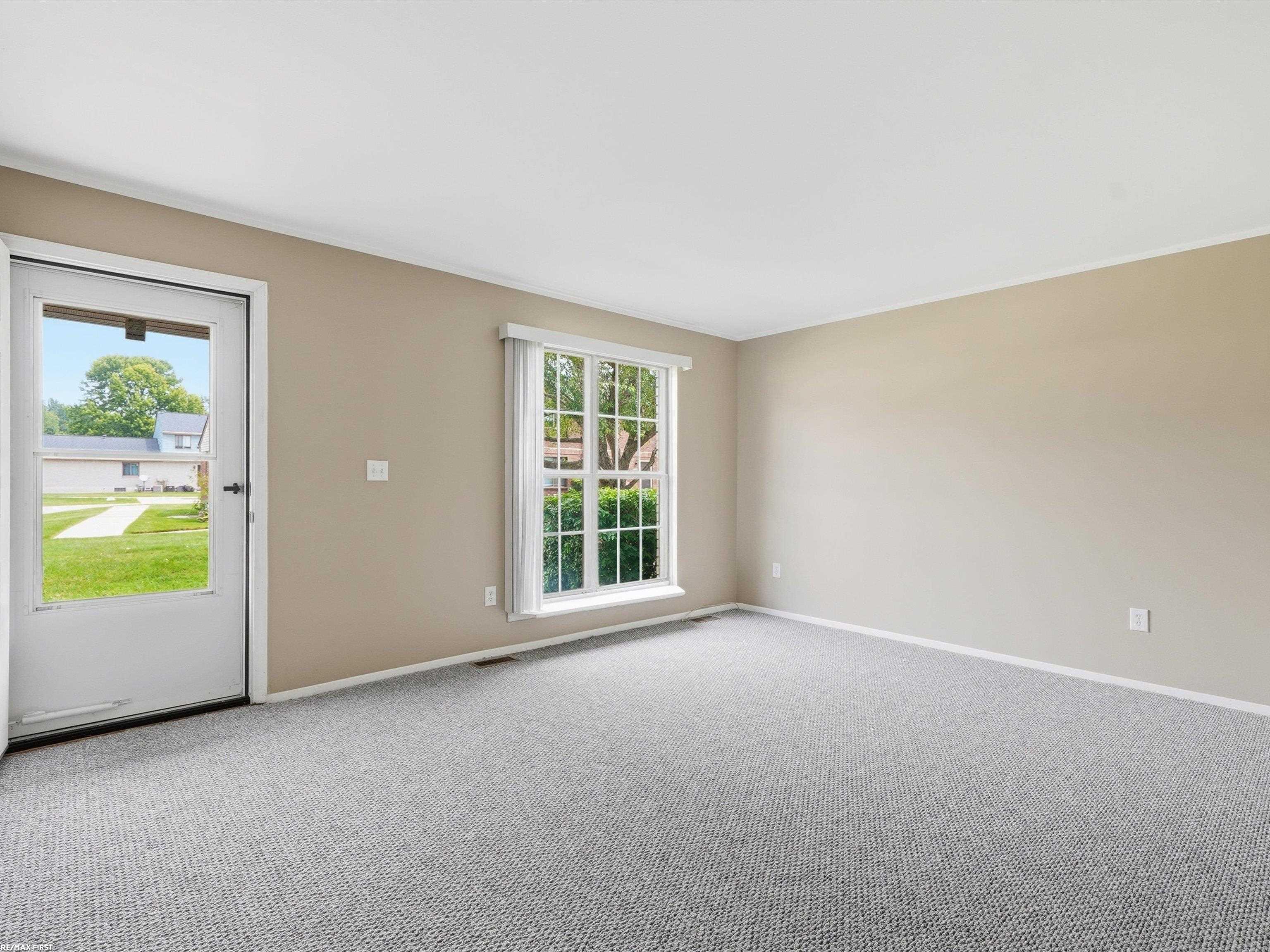 Homes for sale in New Baltimore, MI | 48542 Sugarbush Rd, New Baltimore, MI 48047 | MLS# 50215602