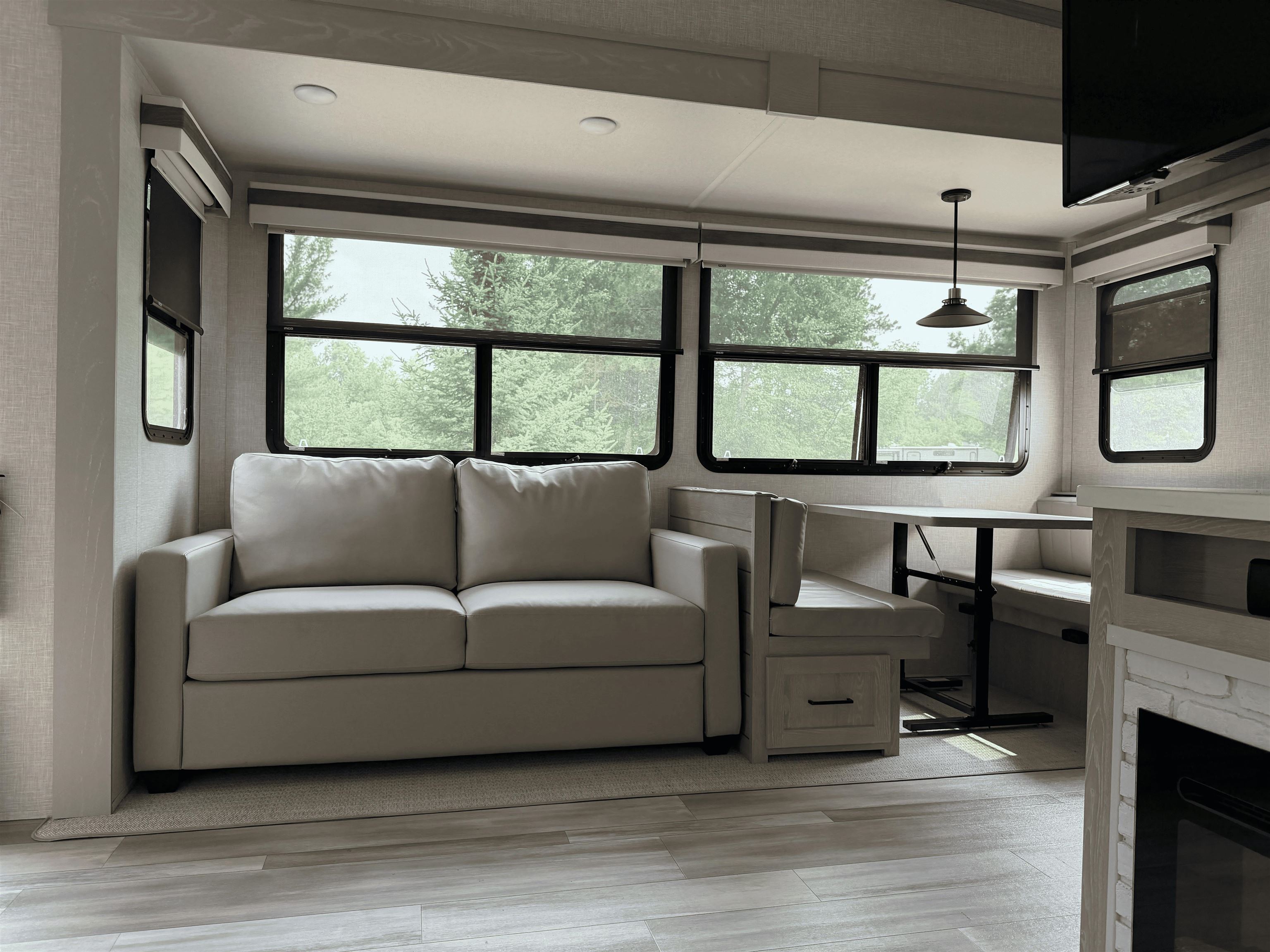 3rd image of 5347 Dover Wy, Gladwin, MI 48624 | MLS# 50215607