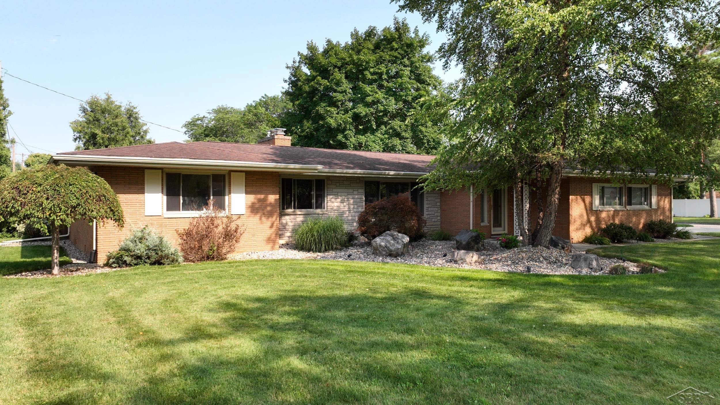 image of 740 Wilson Ave, Saginaw, MI 48638 | MLS# 61050215625