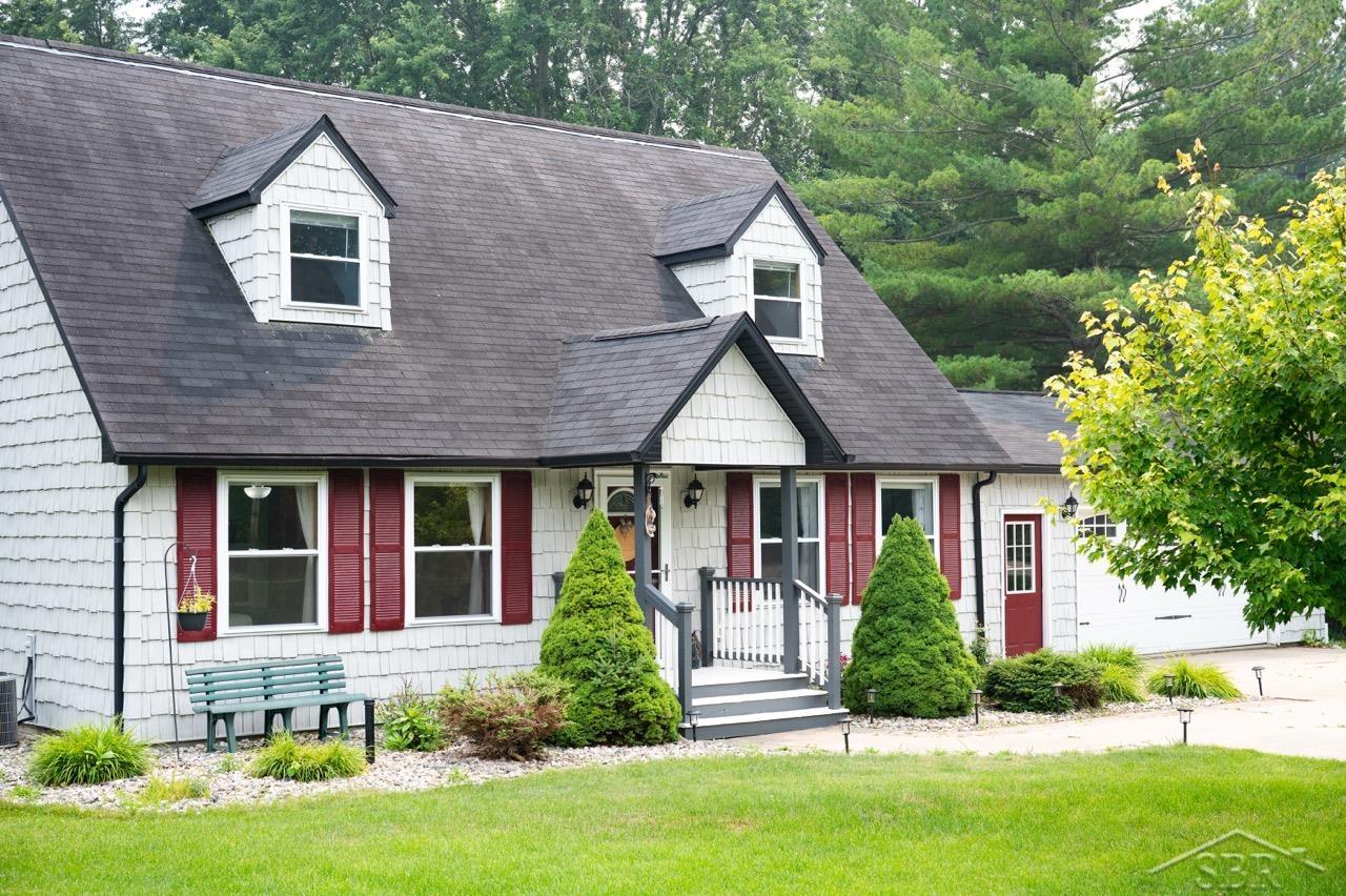 Photo 1 of Single family home for sale at 5590 Linksview Way, Gladwin, MI 48624 | MLS# 61050215738 | Listing updated on 2026-10-05