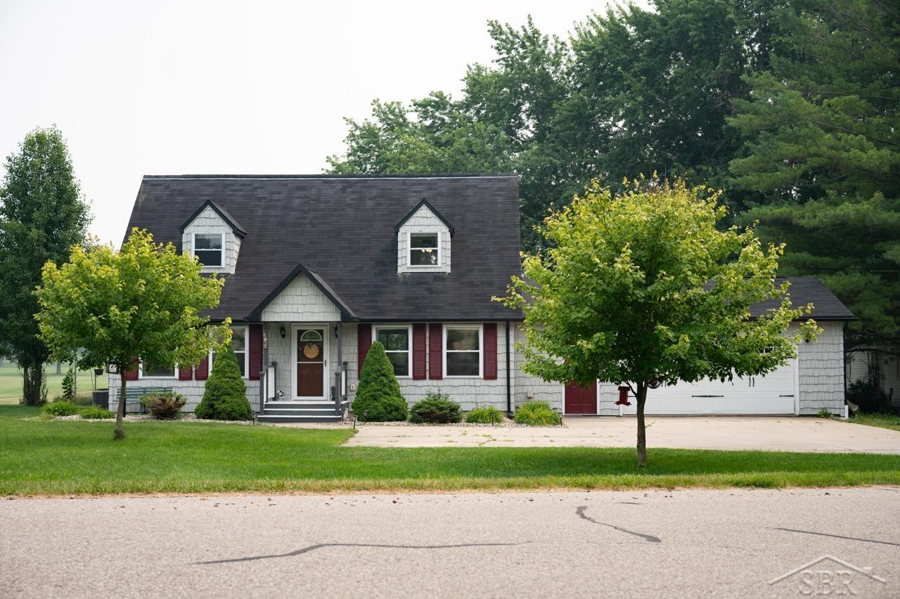 Photo 3 of Single family home for sale at 5590 Linksview Way, Gladwin, MI 48624 | MLS# 61050215738 | Listing updated on 2026-10-05