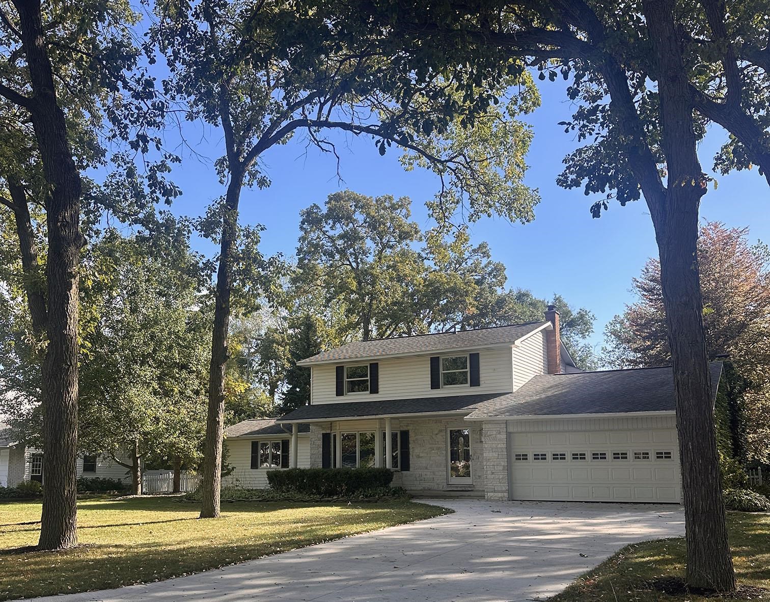 Photo 1 of Single family home for sale at 1586 St Marys Ct, Essexville, MI 48732 | MLS# 50215766 | Listing updated on 2026-09-22