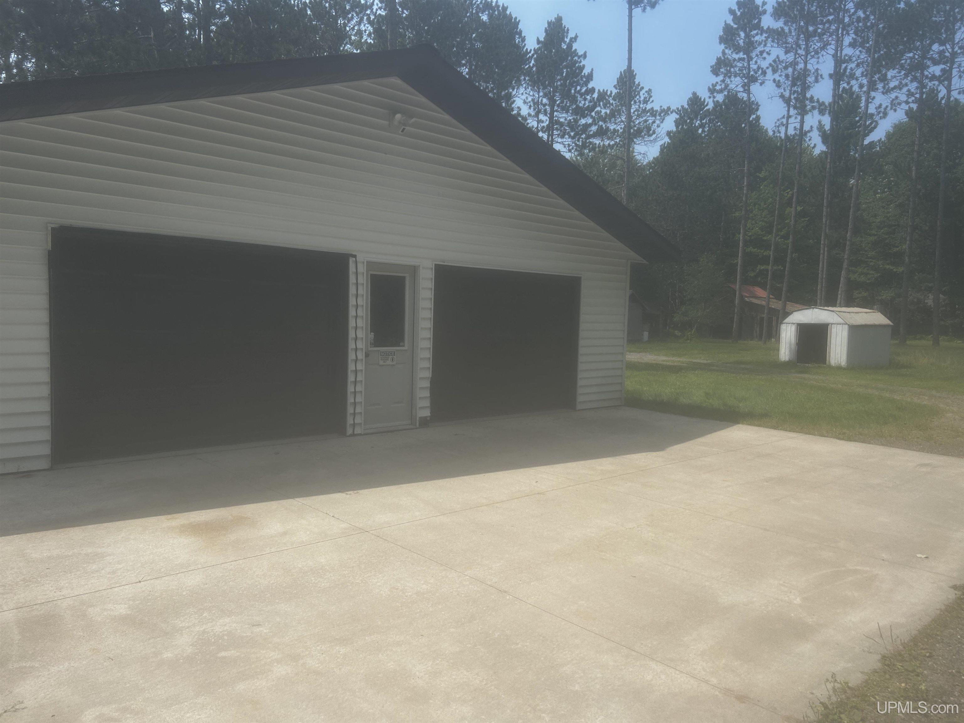 Homes for sale in Crystal Falls, MI | 1537 Hwy M69 Hwy, Crystal Falls, MI 49920 | MLS# 50215776