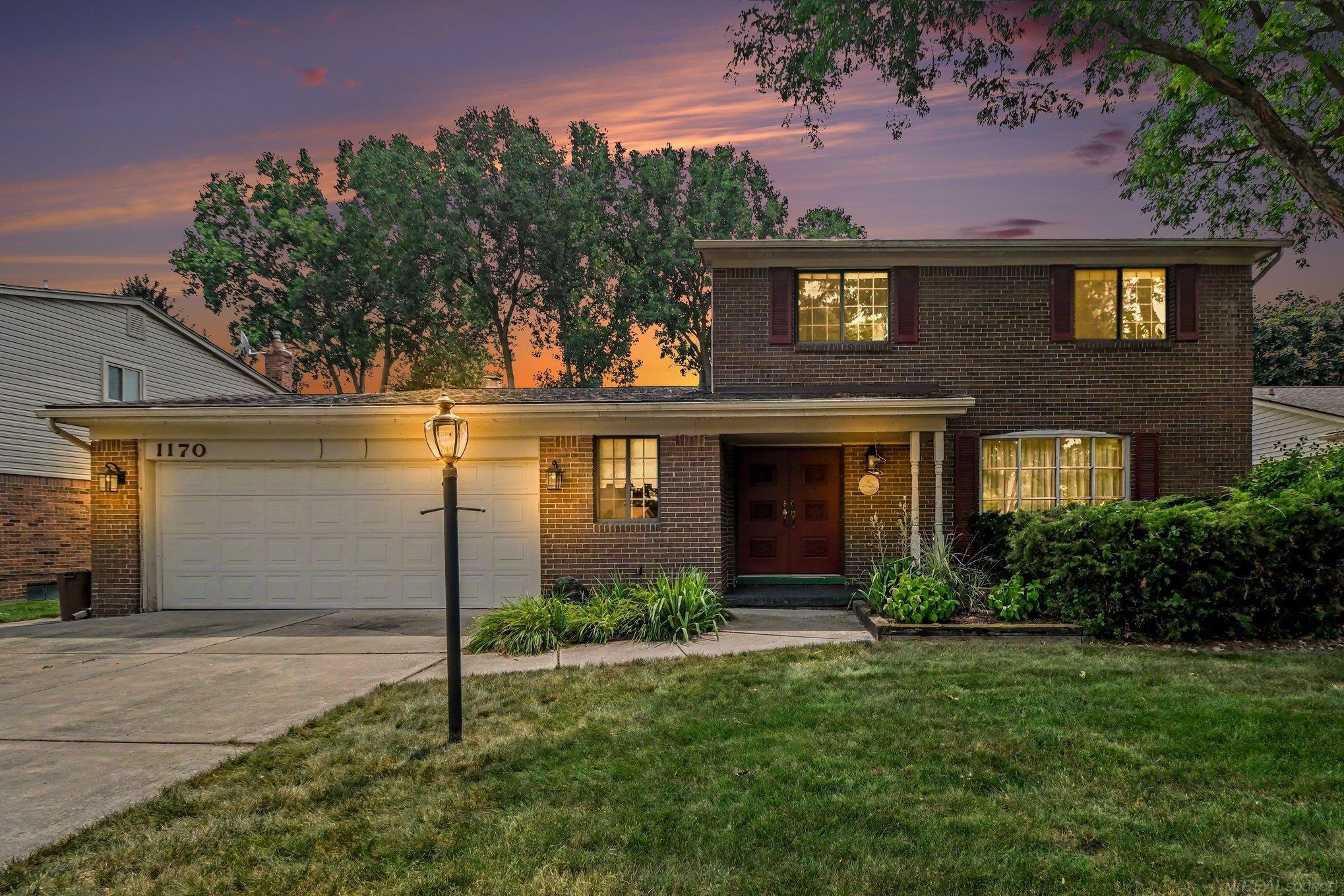 2nd image of 1170 Trevino Dr, Troy, MI 48085 | MLS# 58050215780