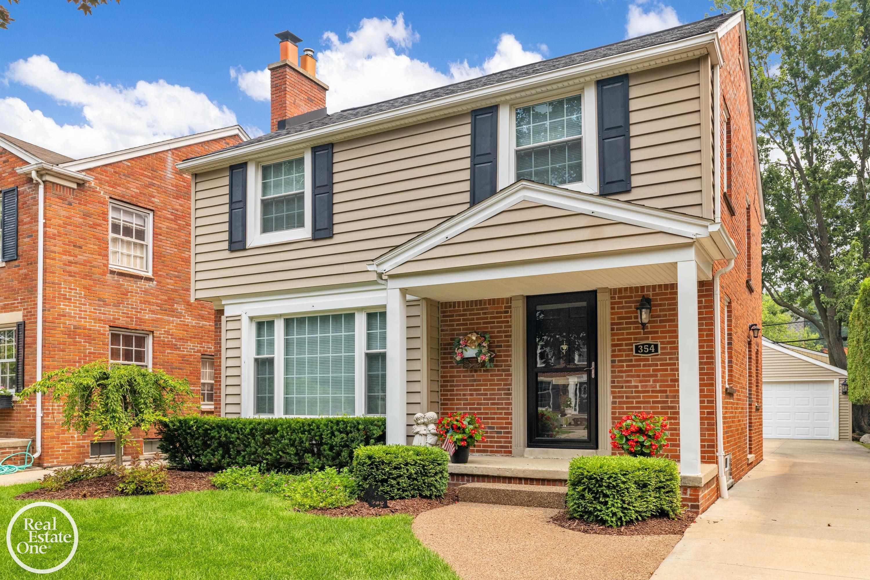 2nd image of 354 Mckinley Ave, Grosse Pointe Farms, MI 48236 | MLS# 58050215818