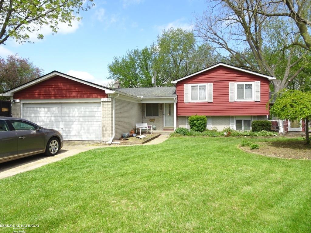 1st image of 11027 Dill Ct, Sterling Heights, MI 48312 | MLS# 58050215842