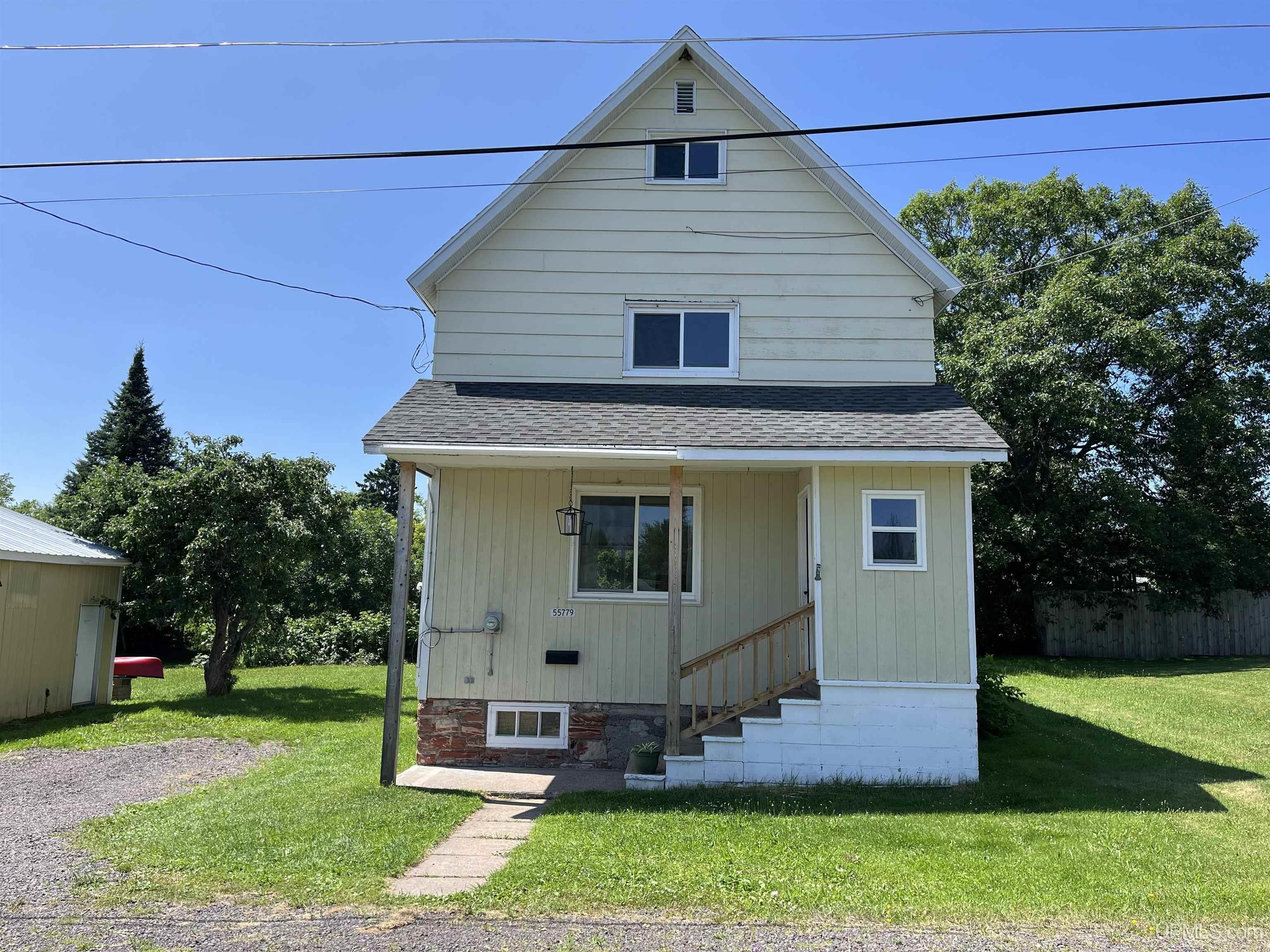2nd image of 55779 Hancock St, Calumet, MI 49913 | MLS# 50215886