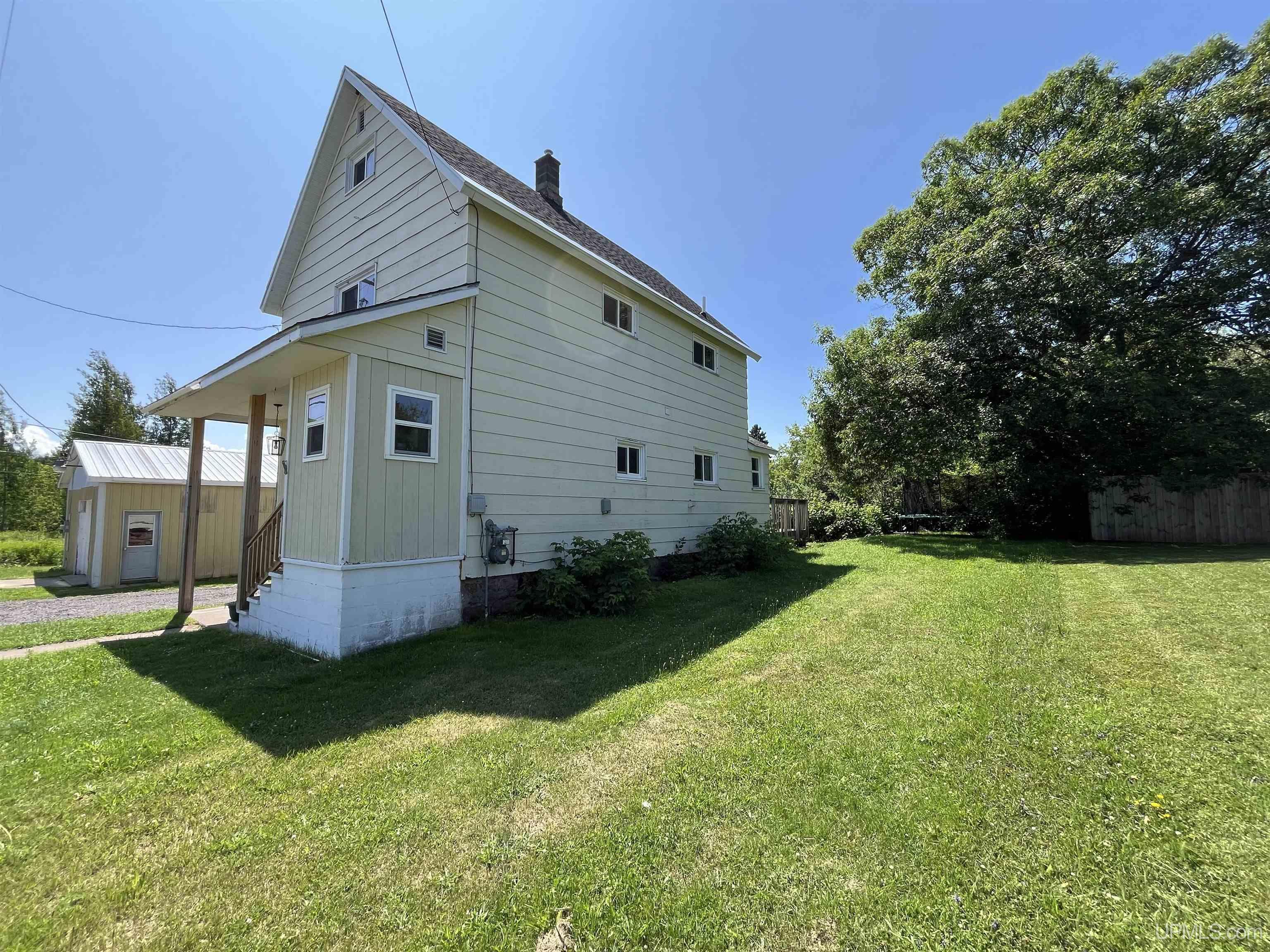 4th image of 55779 Hancock St, Calumet, MI 49913 | MLS# 50215886